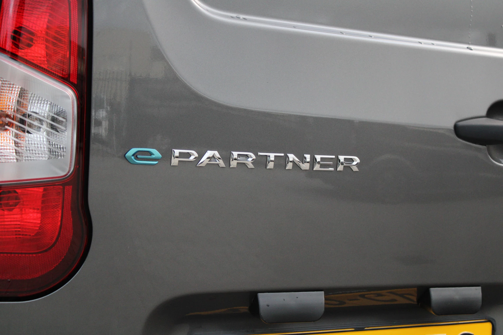 Hoofdafbeelding Peugeot Partner