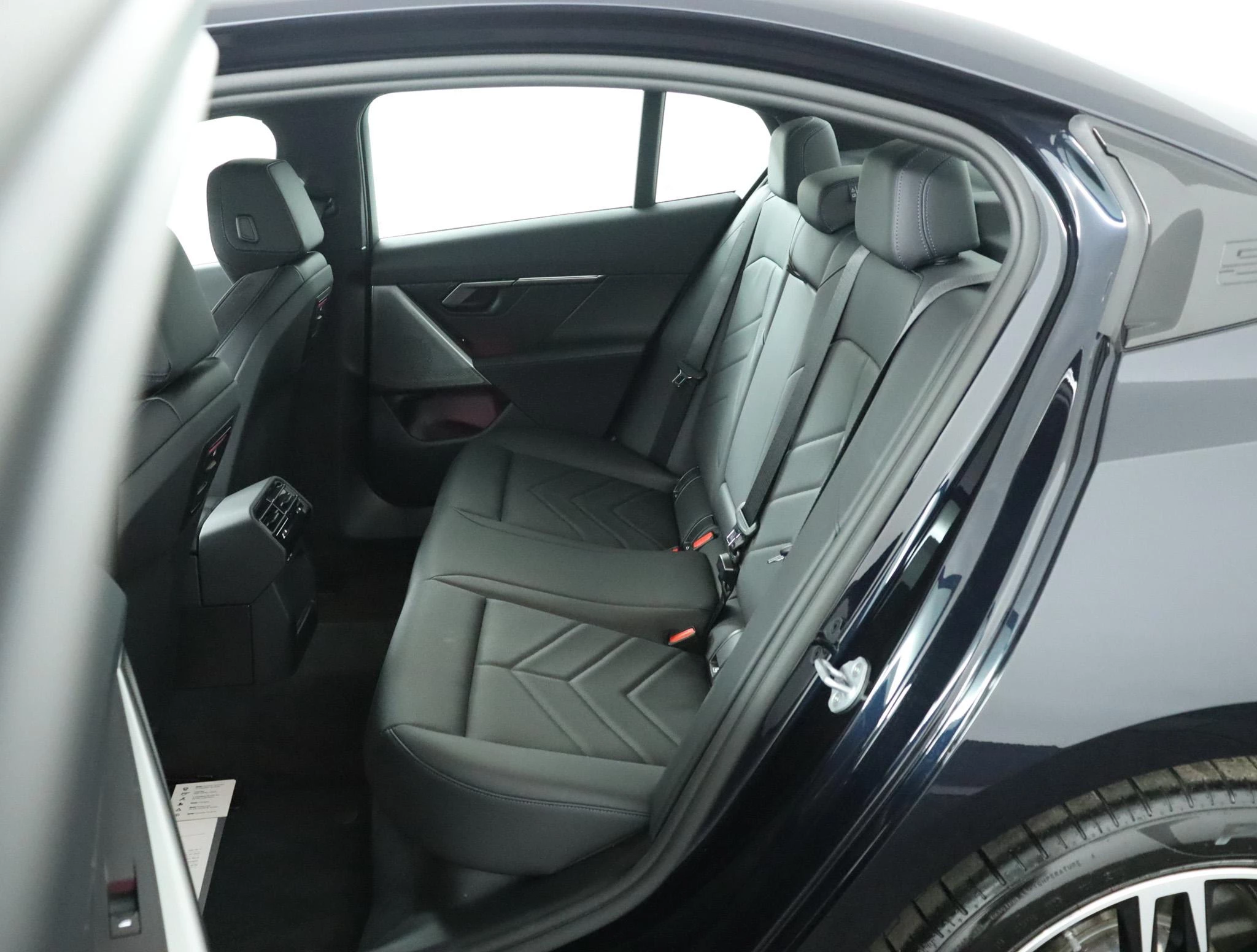 Hoofdafbeelding BMW i5