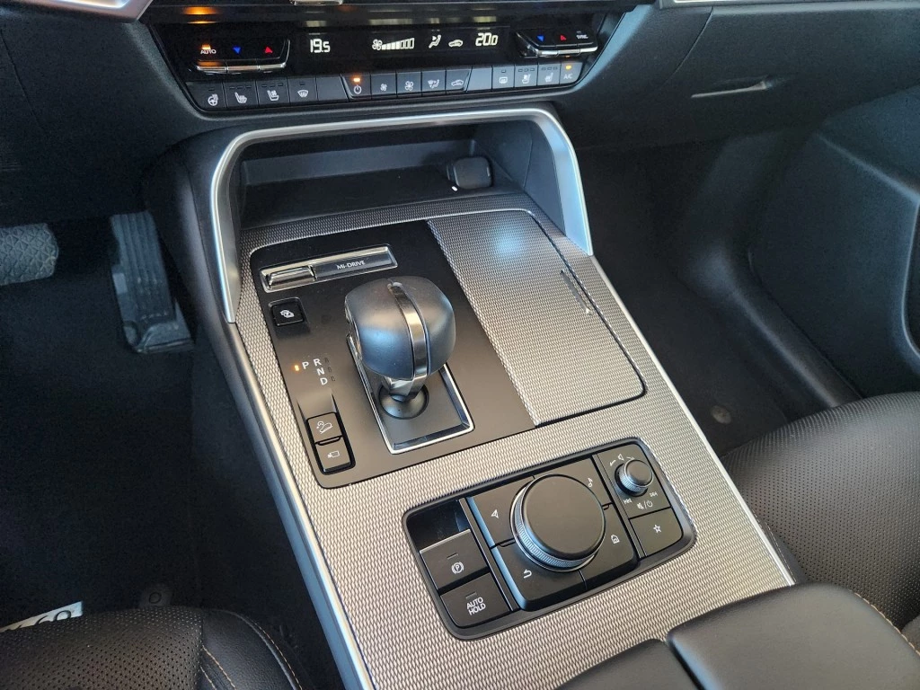Hoofdafbeelding Mazda CX-60
