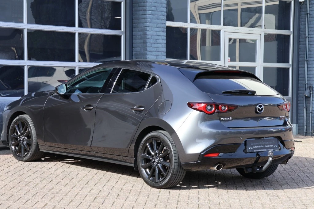 Hoofdafbeelding Mazda 3