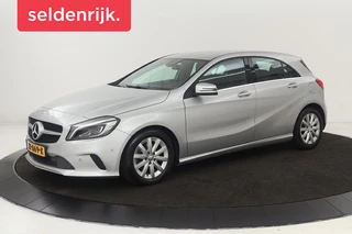 Mercedes-Benz A-klasse 180 Ambition | Stoelverwarming | Full LED |  Sportstoelen | Navigatie | Half leder | Park Assist | Cruise control | Airco | Bluetooth