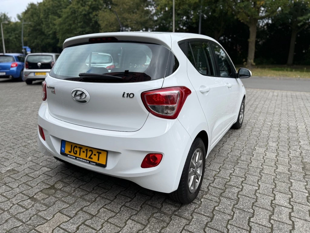 Hoofdafbeelding Hyundai i10