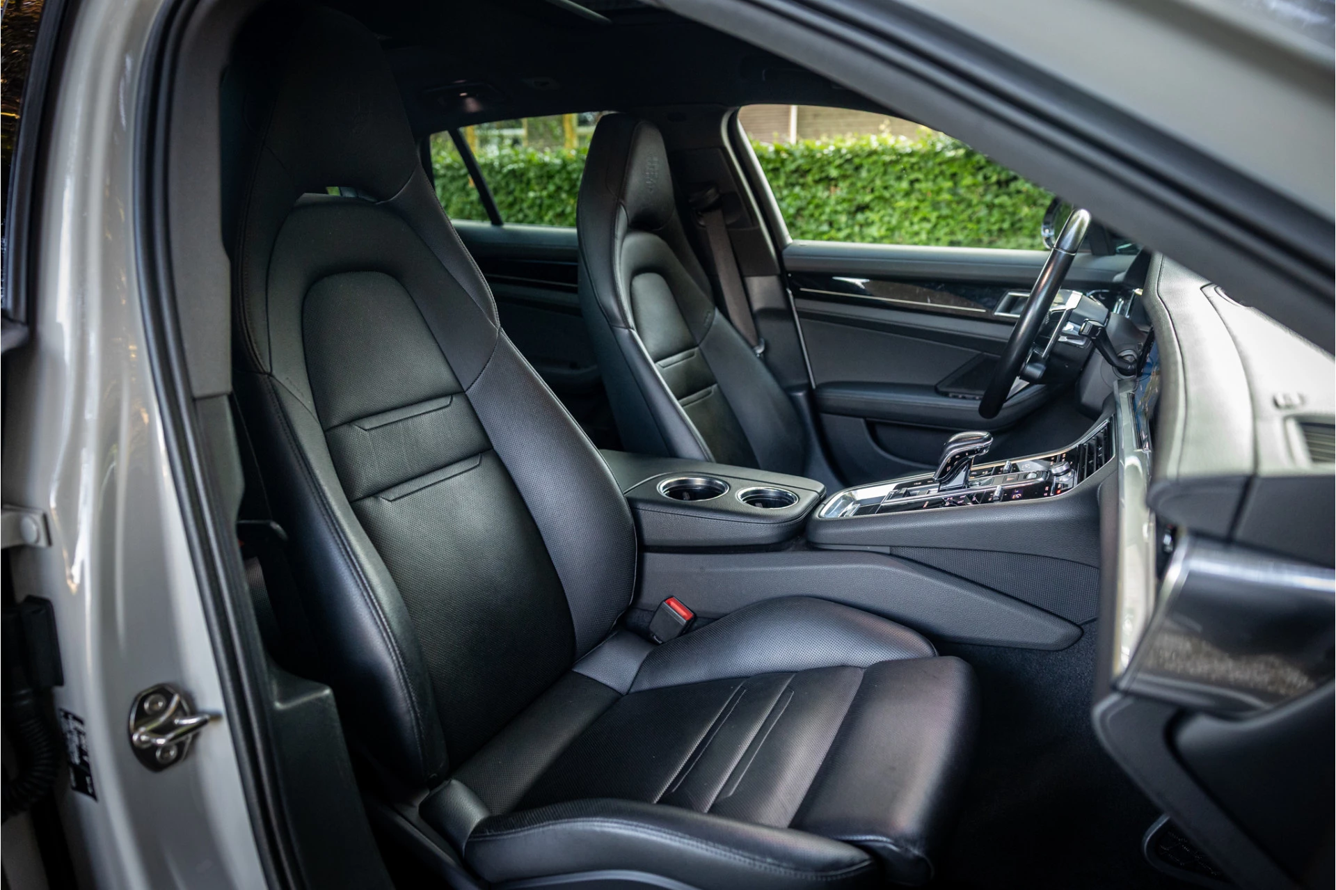 Hoofdafbeelding Porsche Panamera