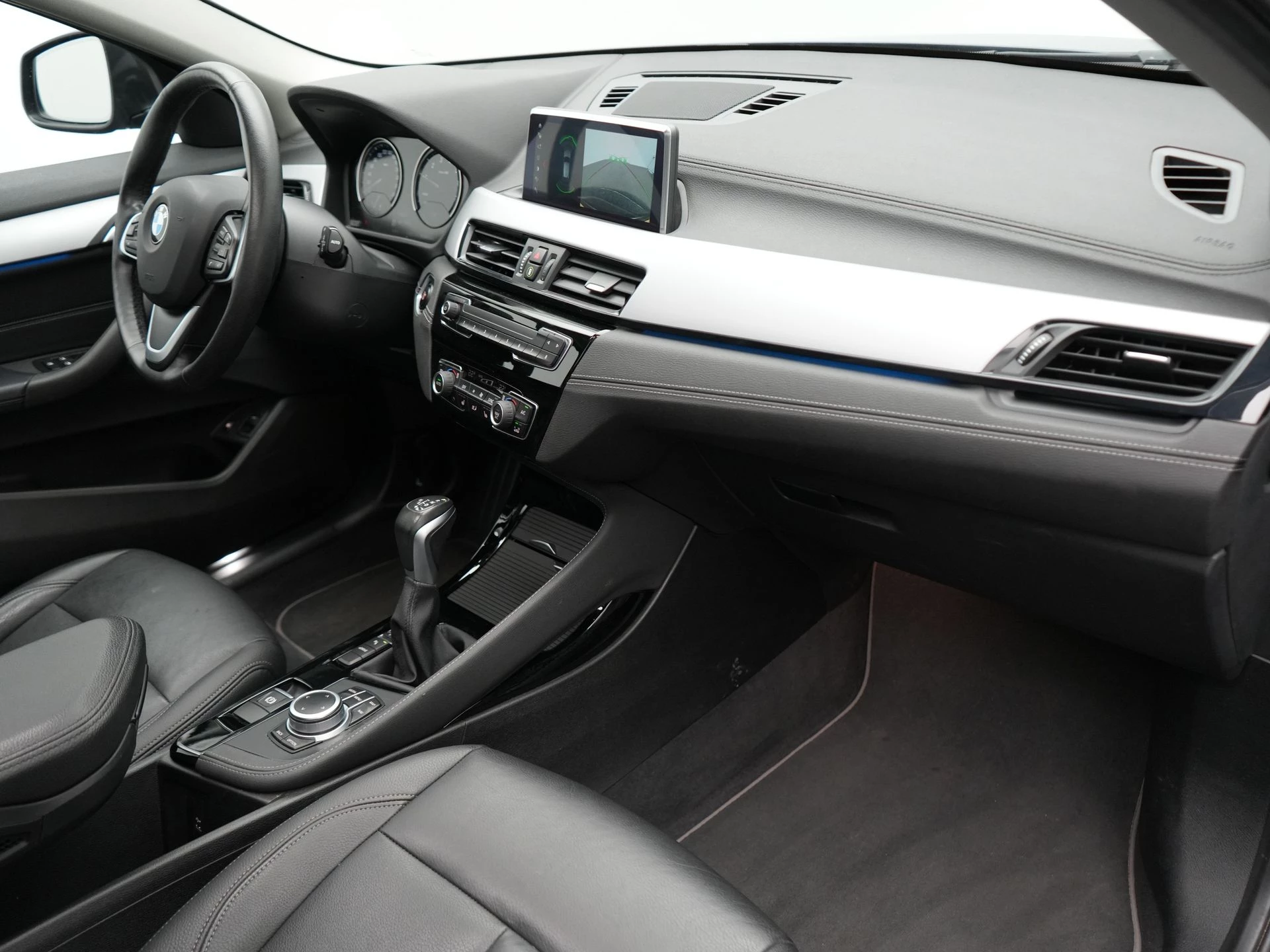 Hoofdafbeelding BMW X2