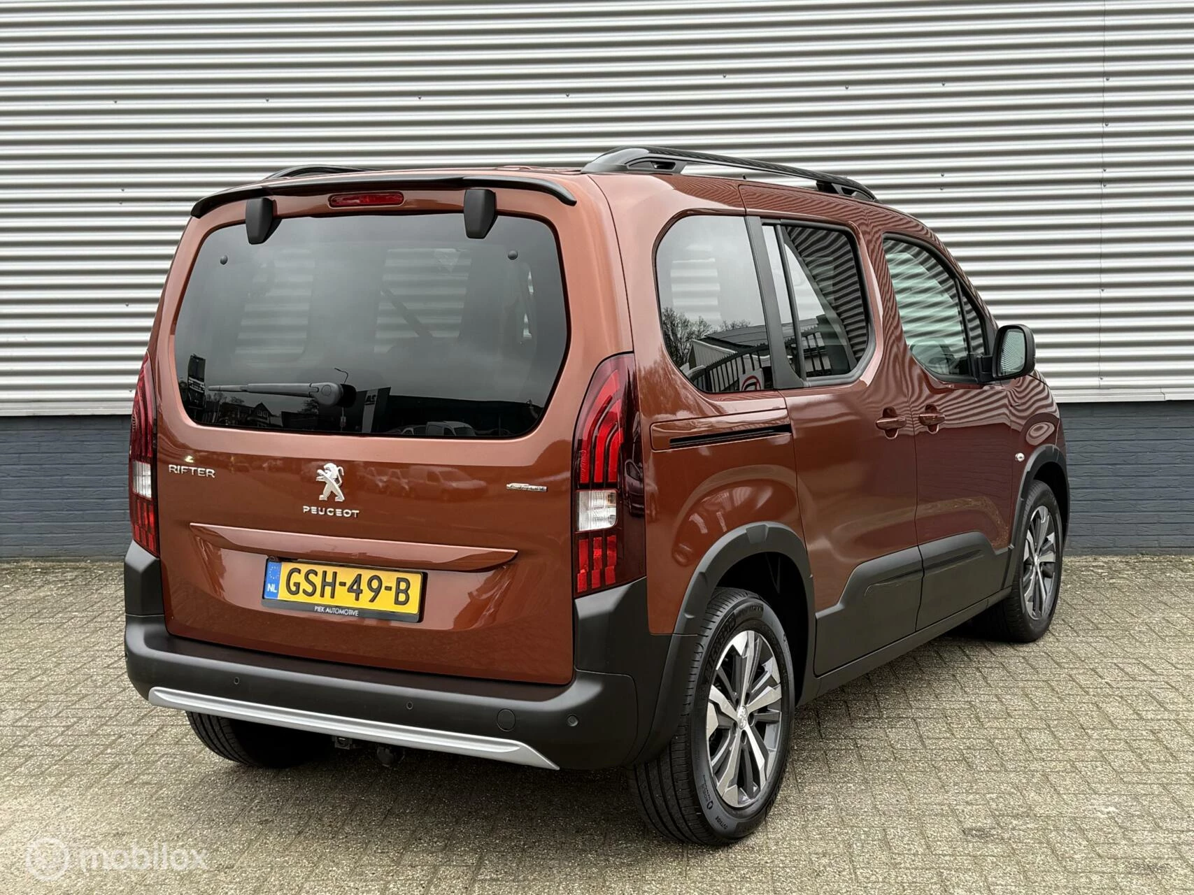 Hoofdafbeelding Peugeot Rifter