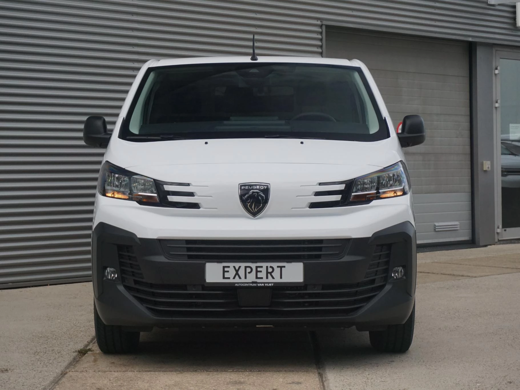 Hoofdafbeelding Peugeot e-Expert