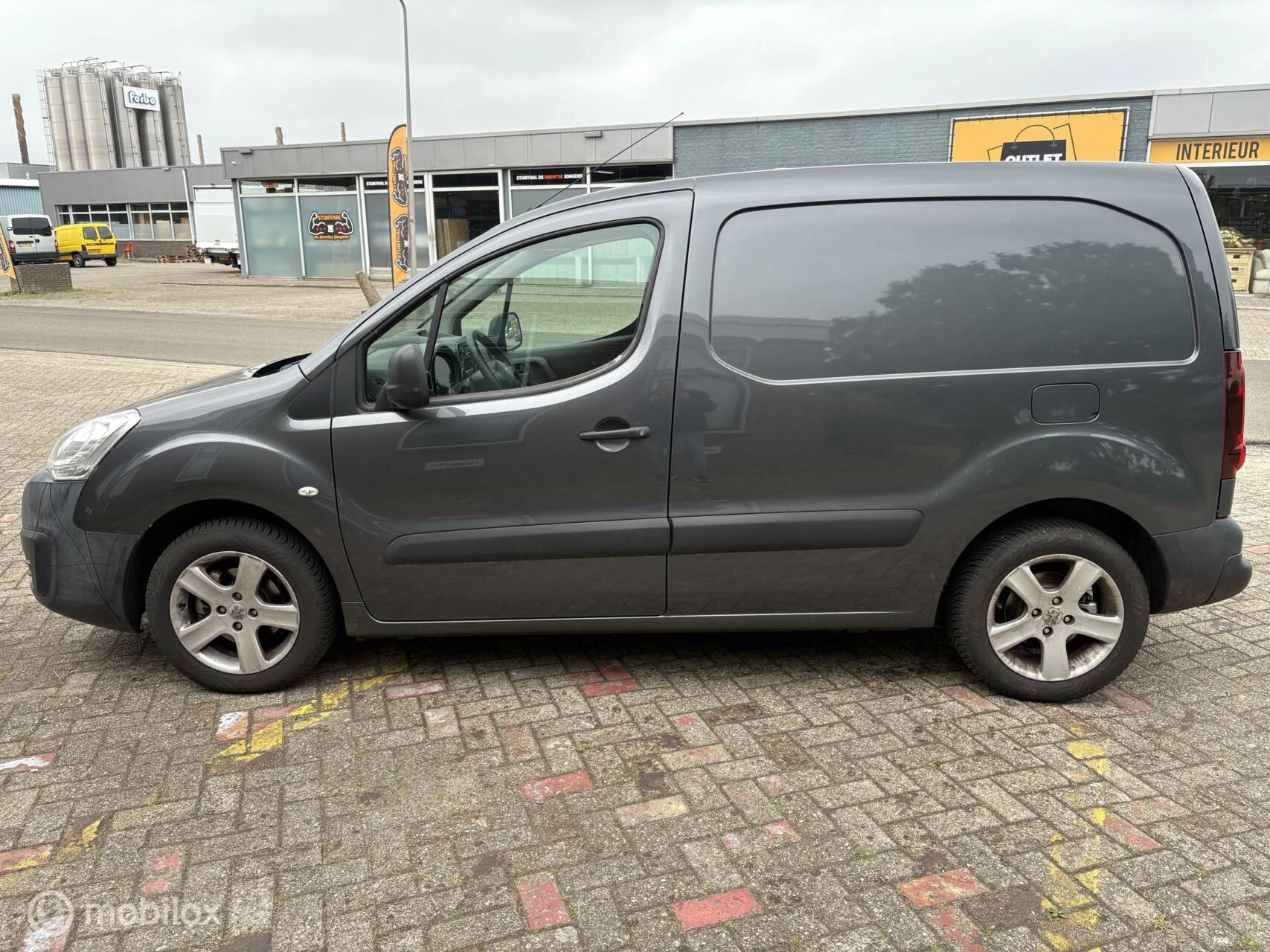 Hoofdafbeelding Peugeot Partner