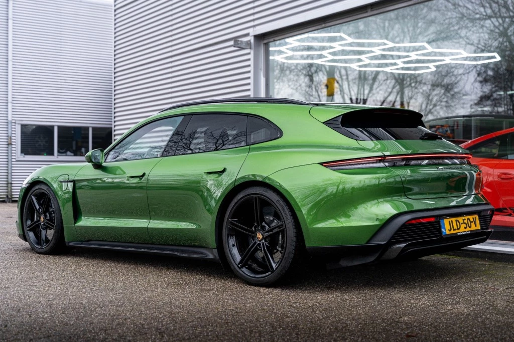 Hoofdafbeelding Porsche Taycan