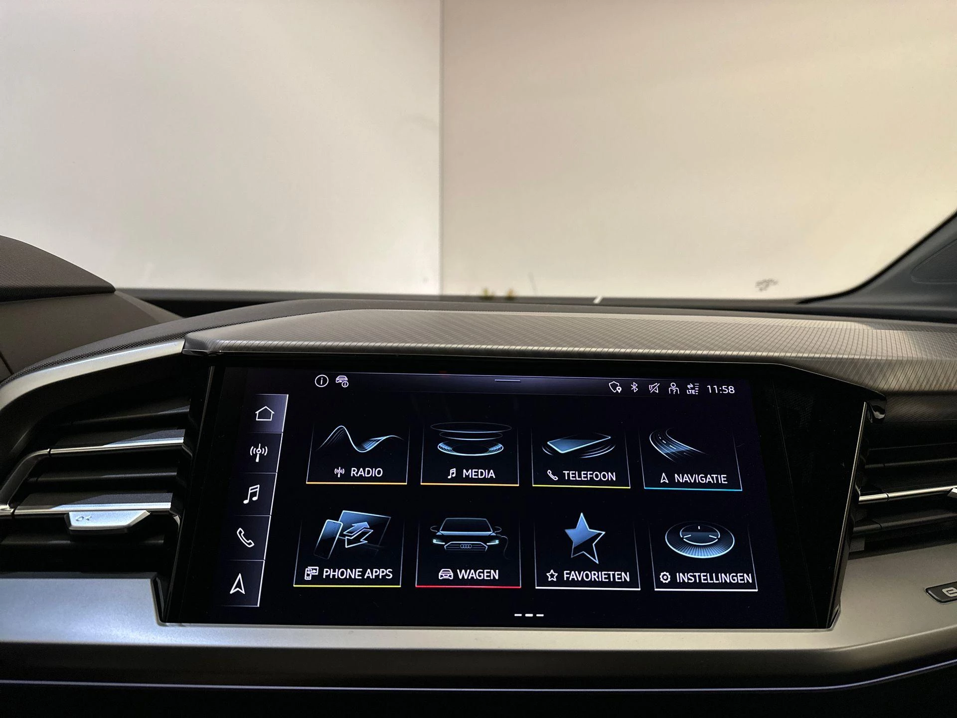 Hoofdafbeelding Audi Q4 e-tron