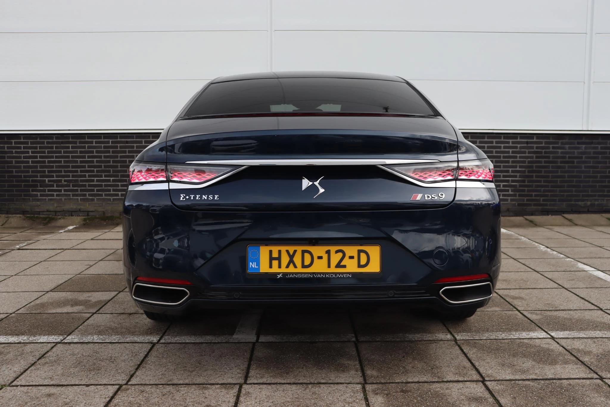 Hoofdafbeelding DS DS 9