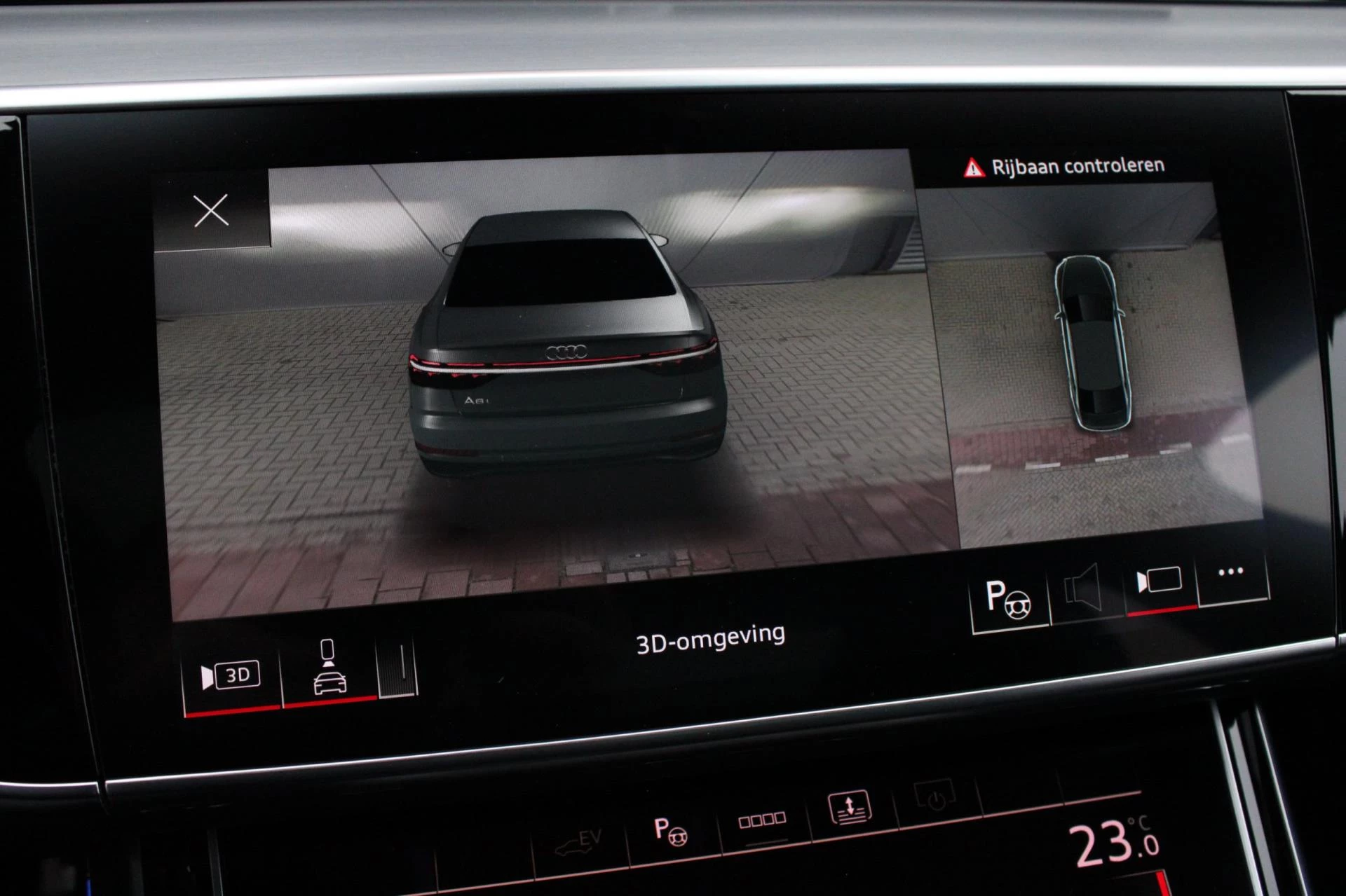 Hoofdafbeelding Audi A8