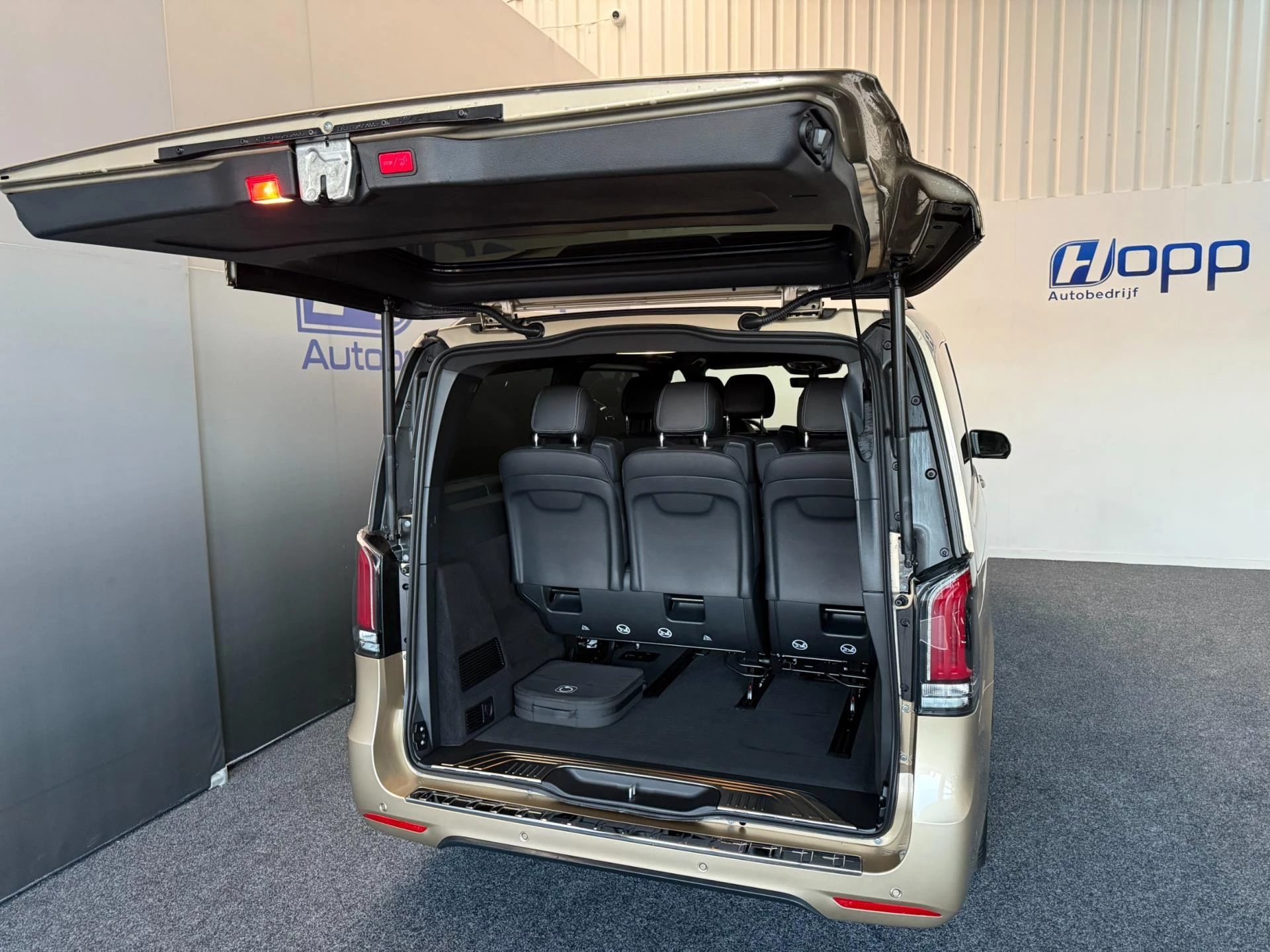 Hoofdafbeelding Mercedes-Benz EQV