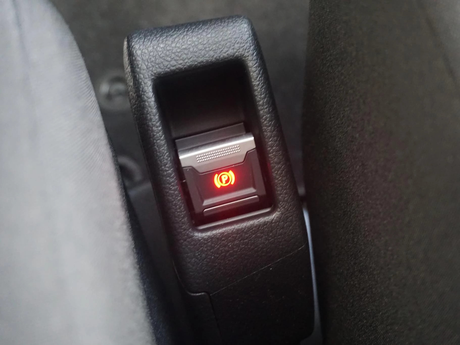 Hoofdafbeelding Peugeot e-Expert