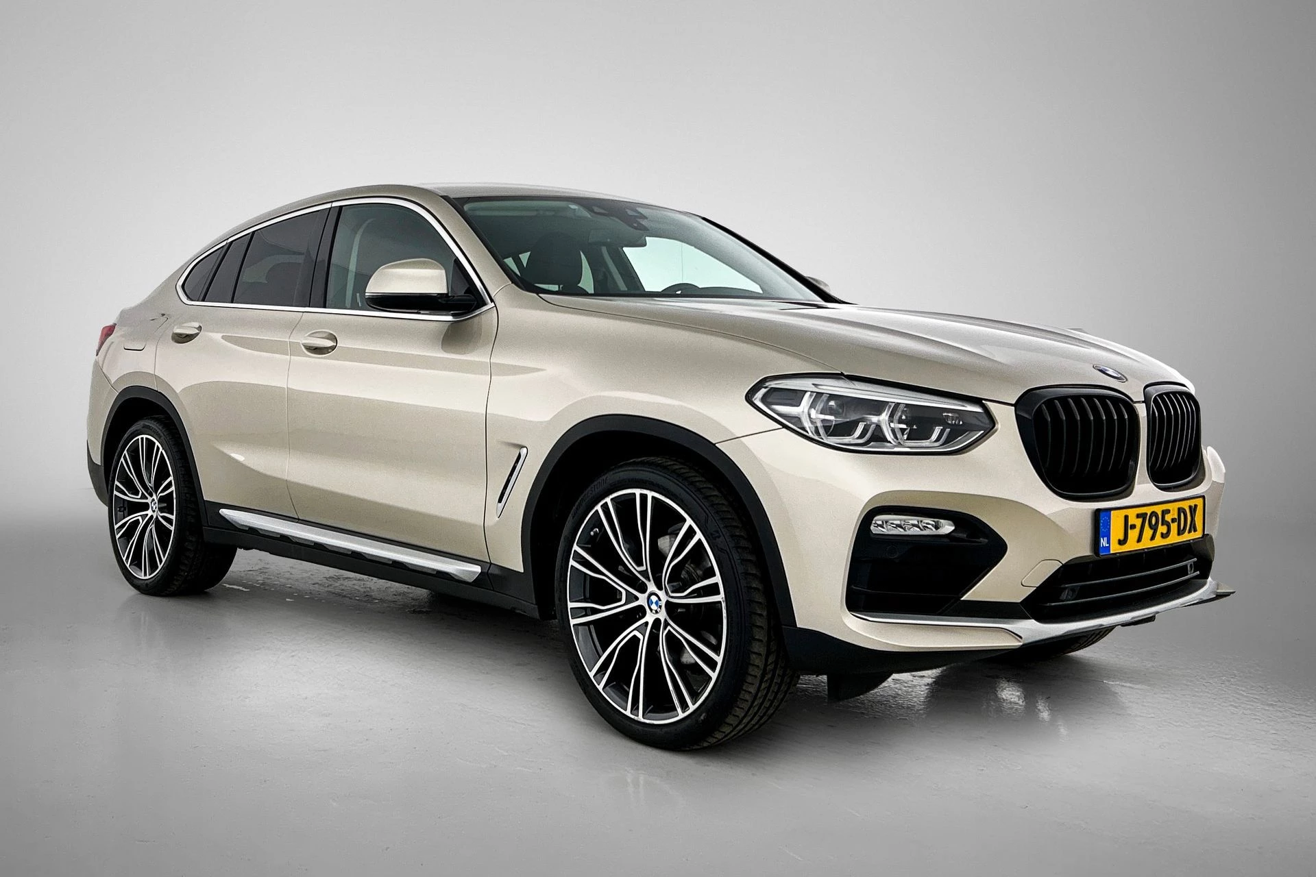 Hoofdafbeelding BMW X4