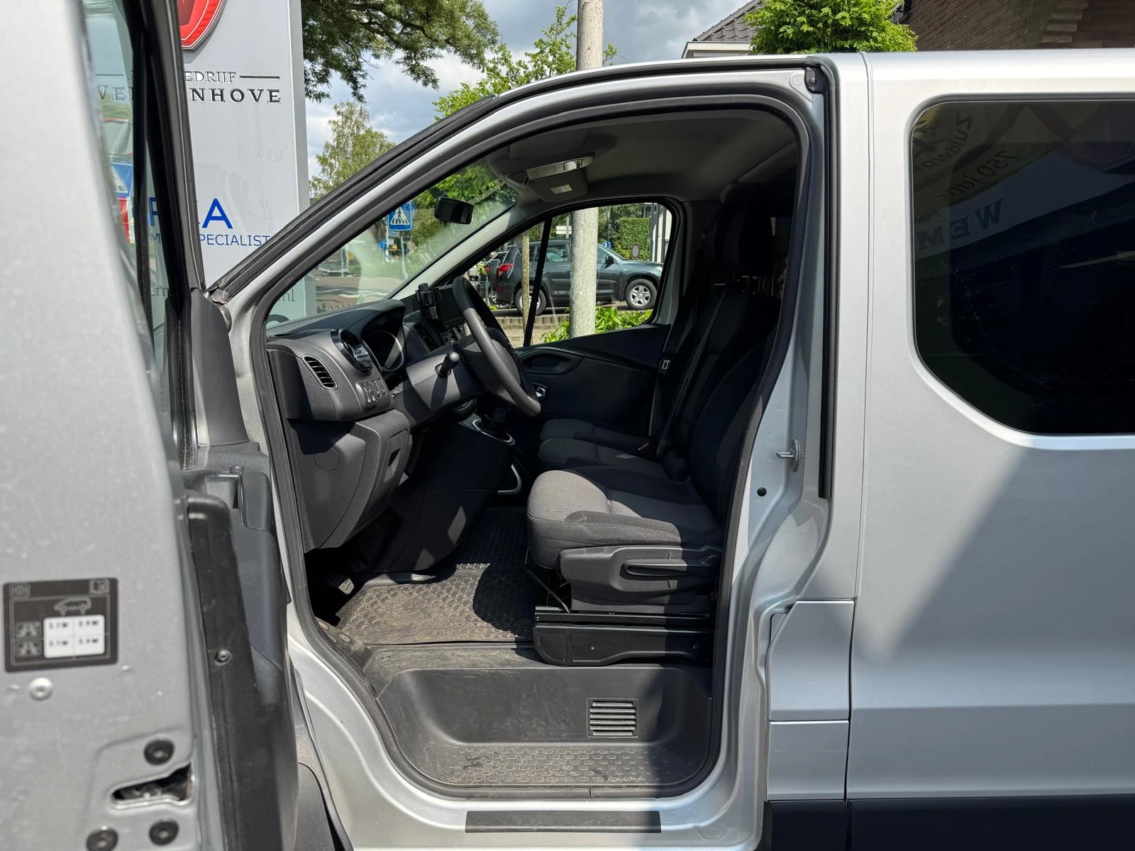 Hoofdafbeelding Nissan NV300