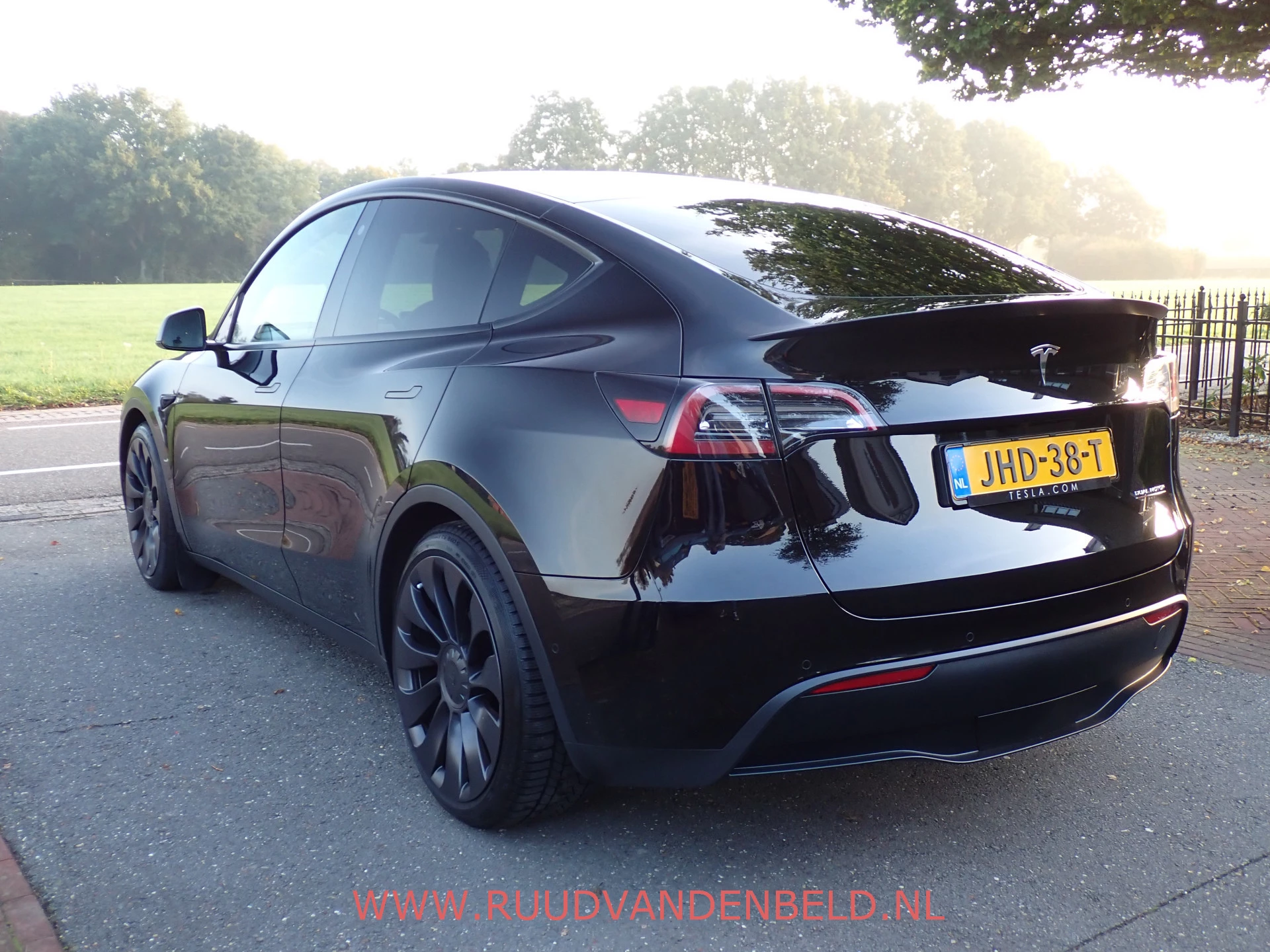 Hoofdafbeelding Tesla Model Y