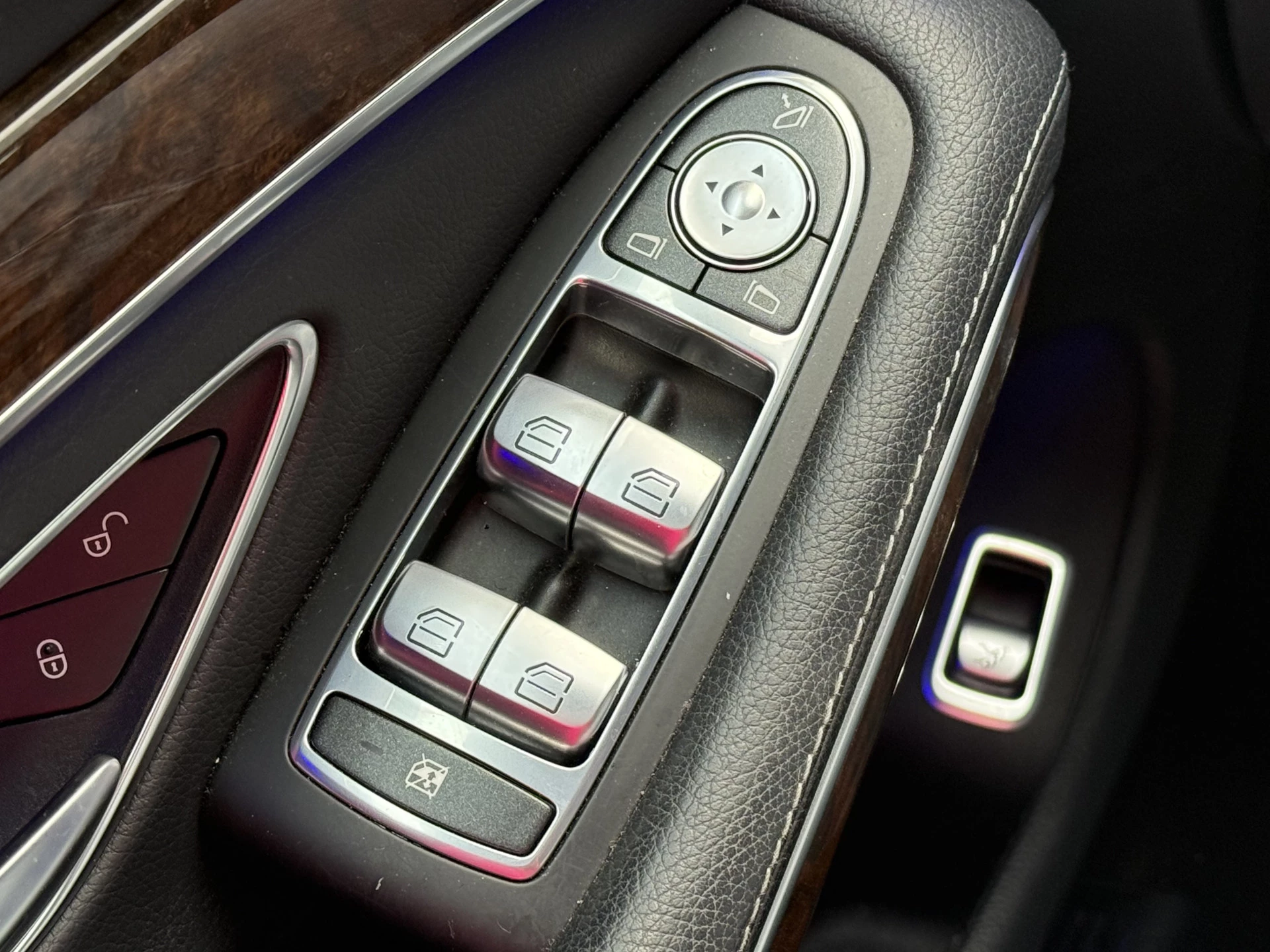 Hoofdafbeelding Mercedes-Benz S-Klasse