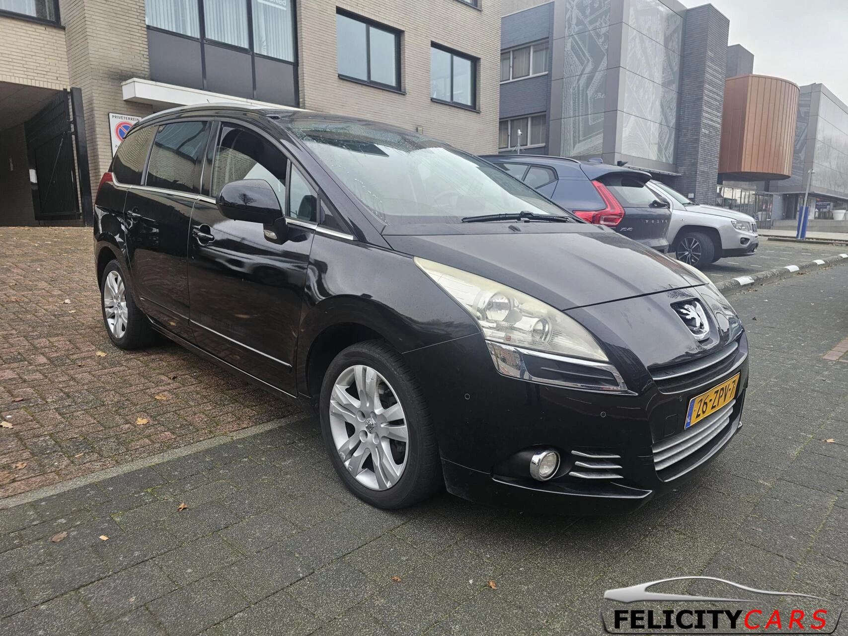 Hoofdafbeelding Peugeot 5008