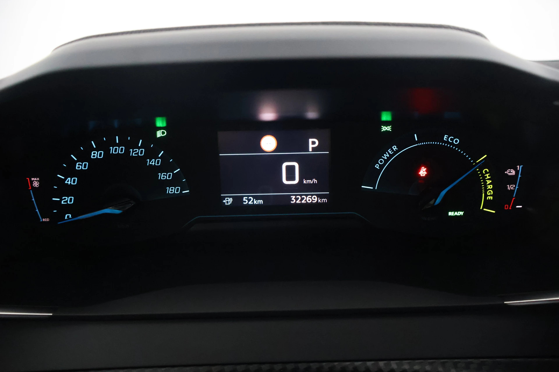 Hoofdafbeelding Peugeot e-208