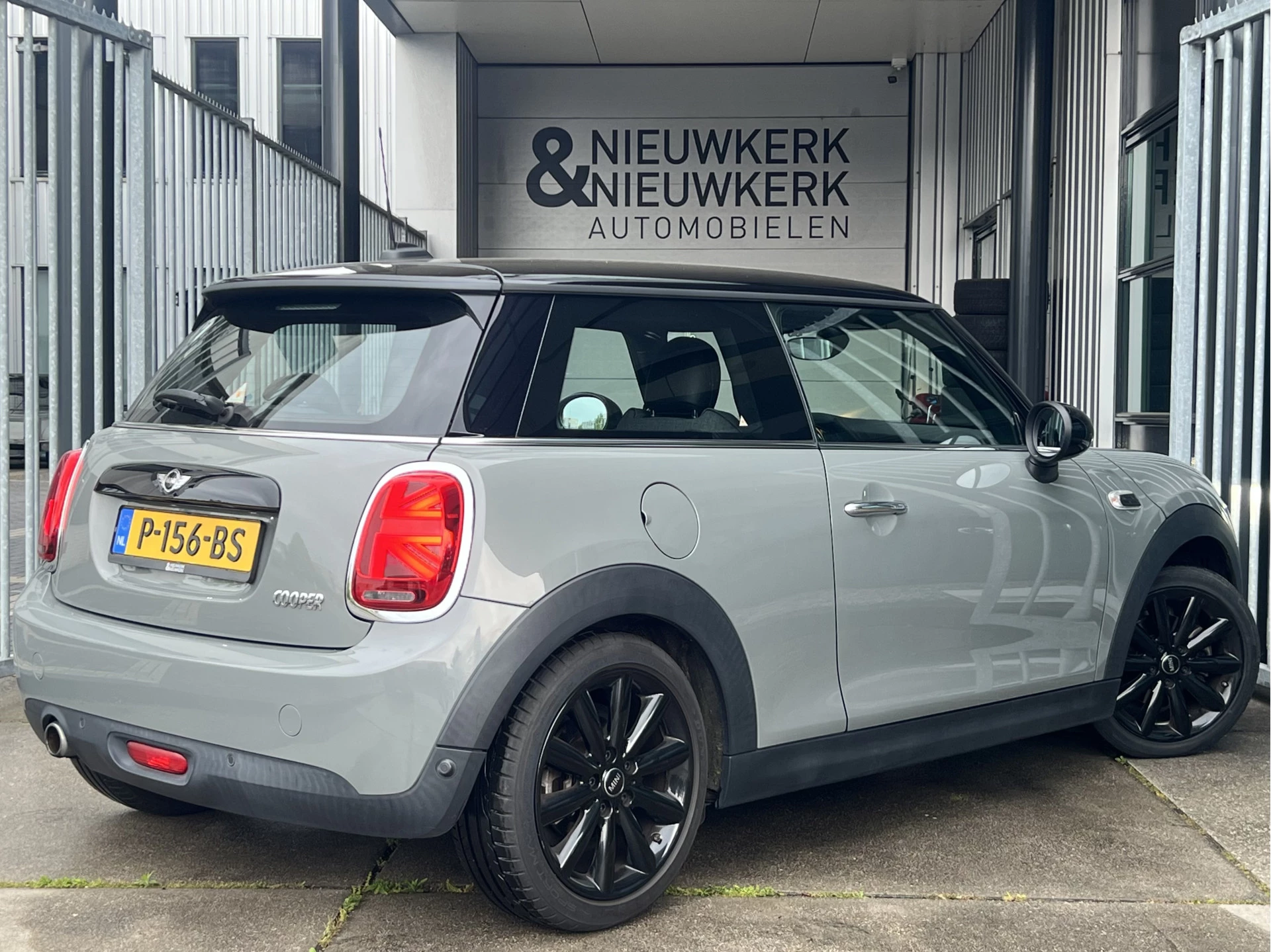 Hoofdafbeelding MINI Cooper
