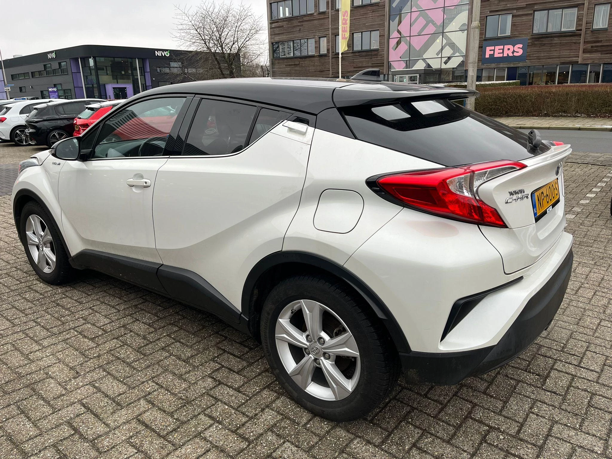 Hoofdafbeelding Toyota C-HR