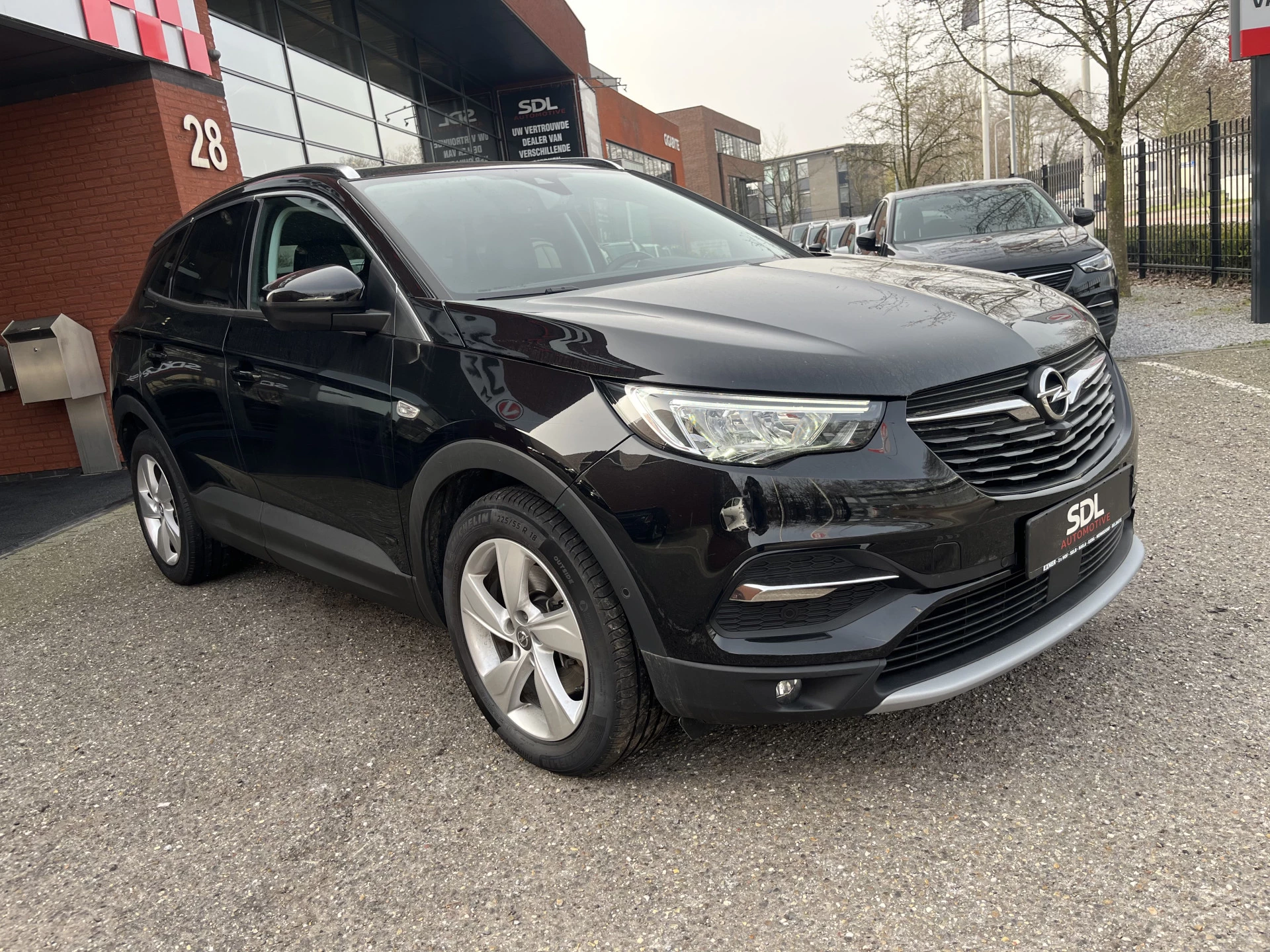 Hoofdafbeelding Opel Grandland X