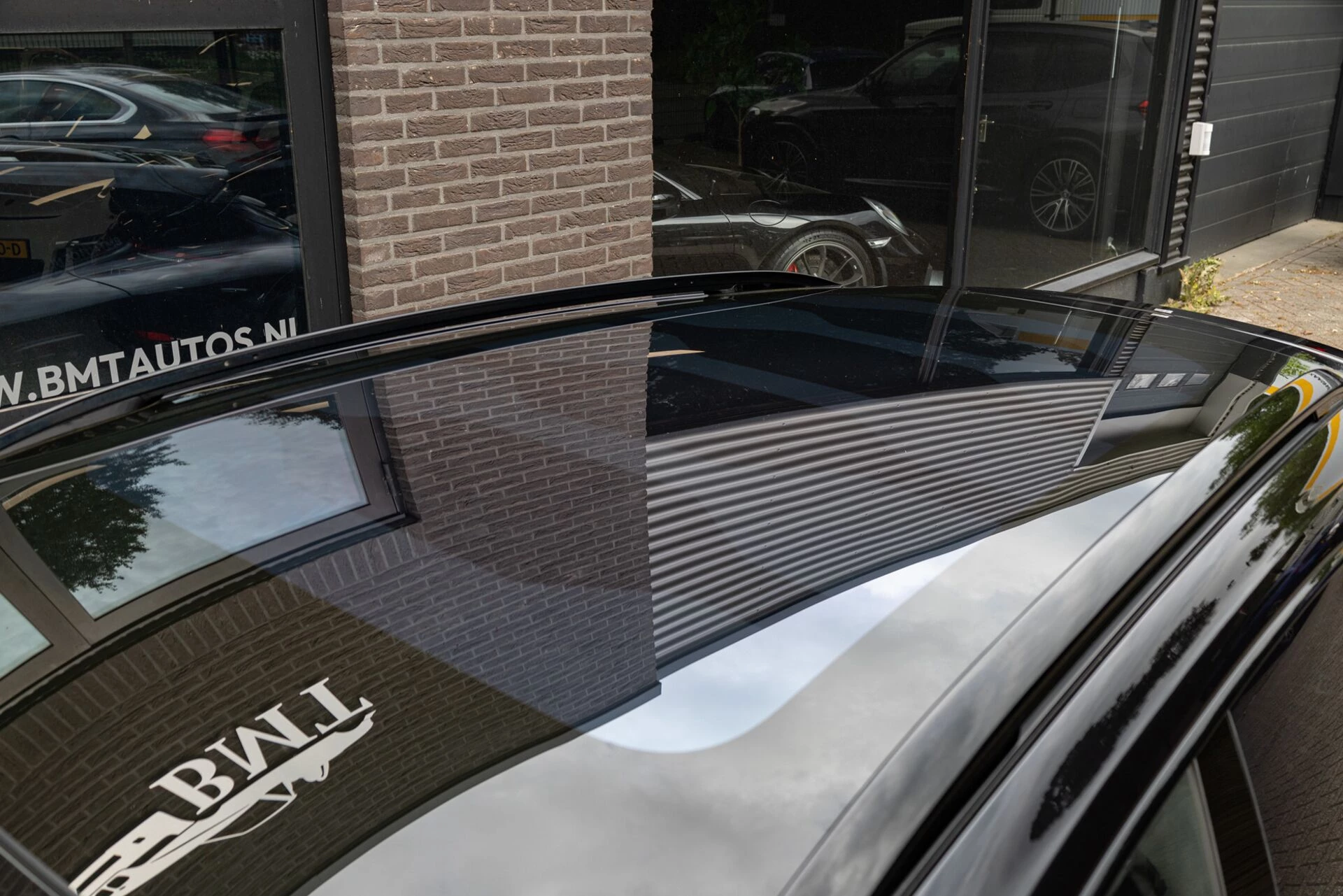 Hoofdafbeelding Porsche Taycan
