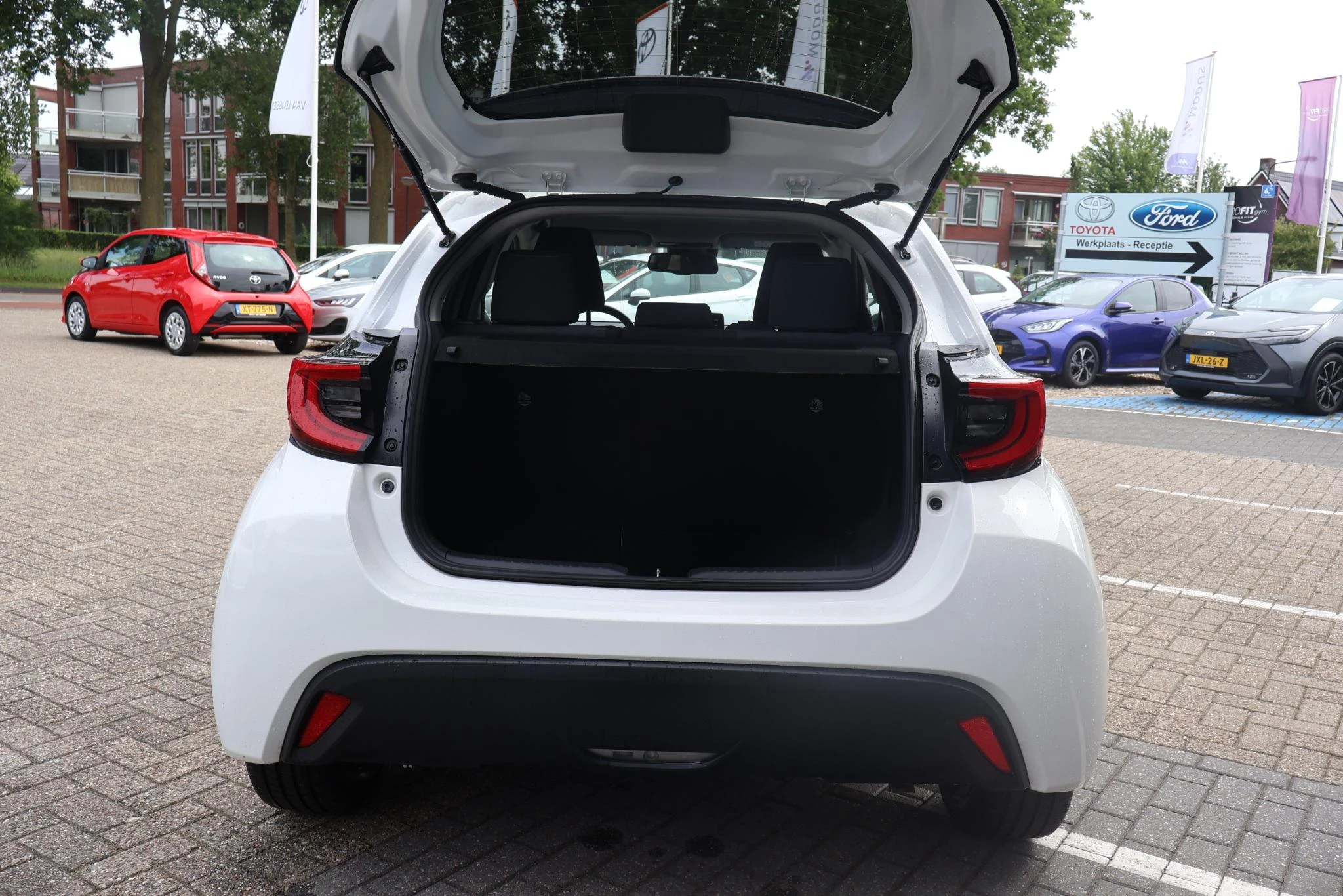 Hoofdafbeelding Toyota Yaris