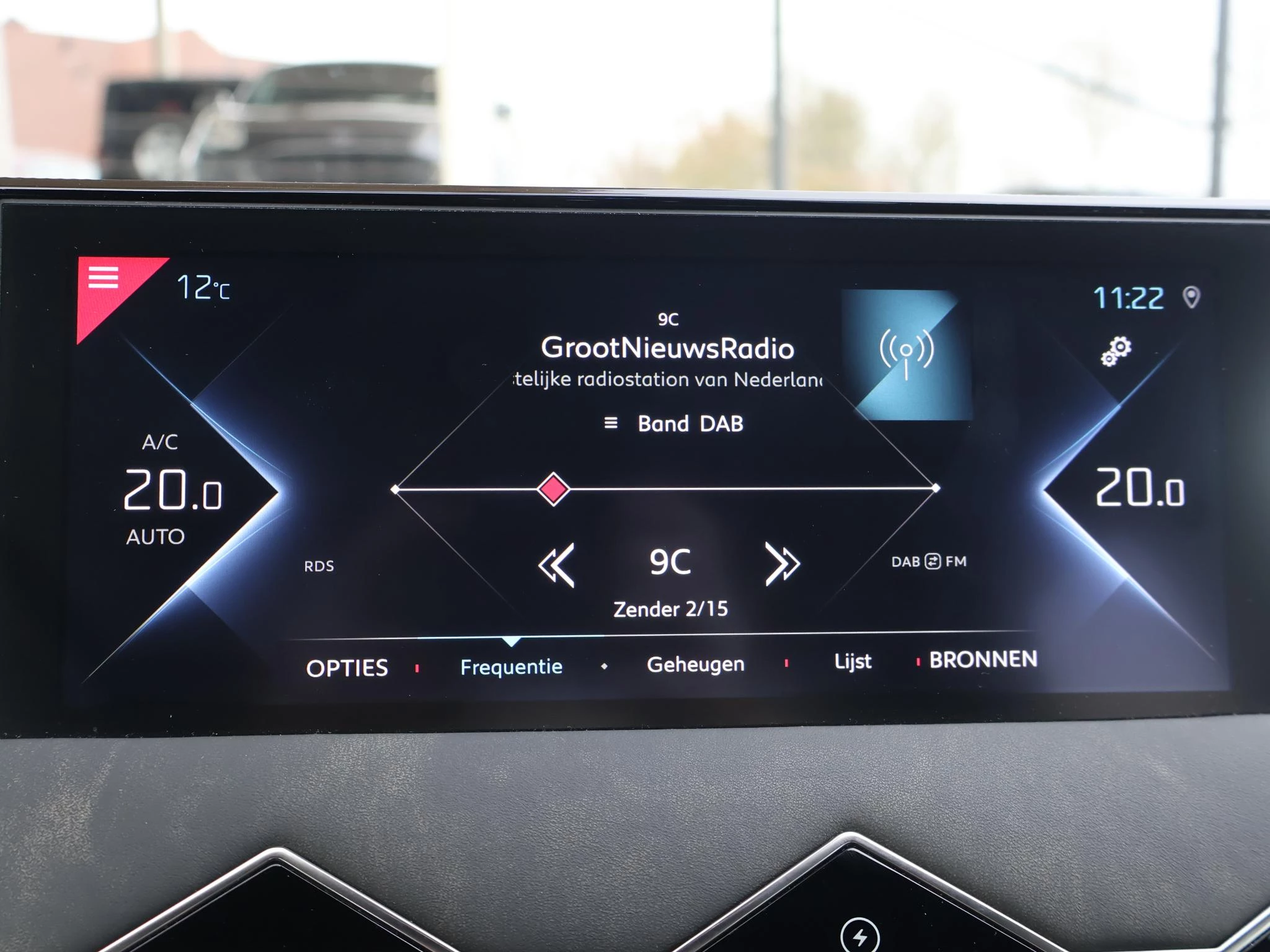 Hoofdafbeelding DS DS 3