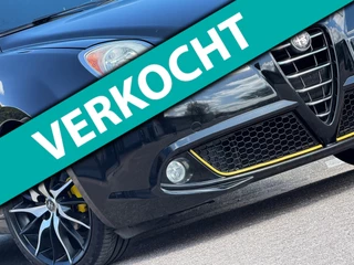 Alfa Romeo MiTo 1.4 Distinctive - Nero Profondo - Cruise/Clima/Nav - Fijn Sportief