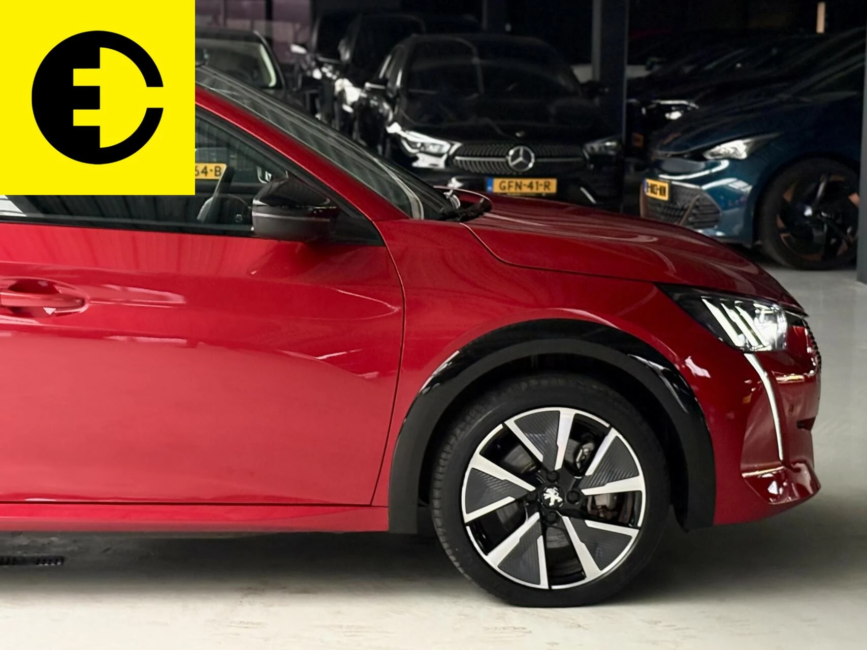 Hoofdafbeelding Peugeot e-208