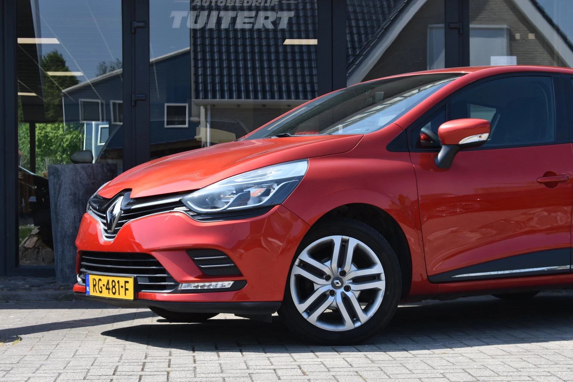Hoofdafbeelding Renault Clio