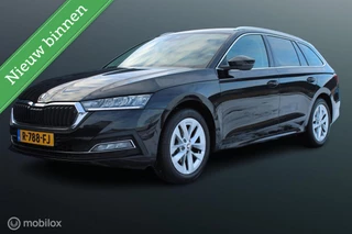 Skoda Octavia Combi 1.0 TSI Sport/Business Edition Plus, Trekhaak, Donker glas, Stoelverwarming, Navi, App connect, Full led verlichting, All season banden,