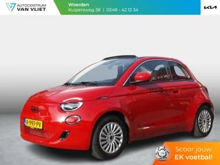 Fiat 500e Cabrio RED 42 kWh € 2.000,- SEPP | Clima | Navi | Draadloos laden smartphone | Apple Carplay | PDC | € 2.000,- SEPP