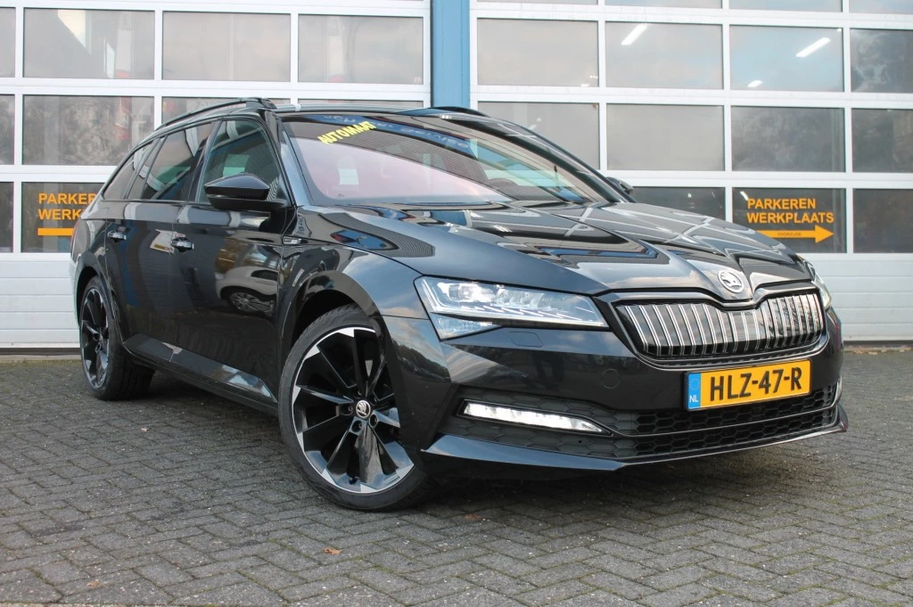 Hoofdafbeelding Škoda Superb
