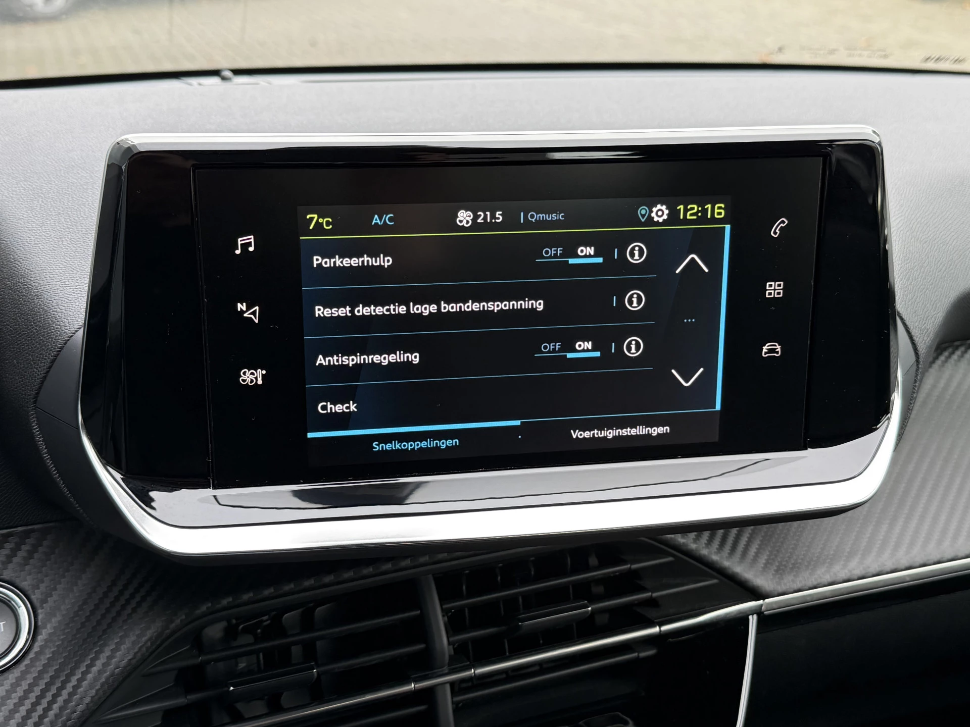 Hoofdafbeelding Peugeot e-208