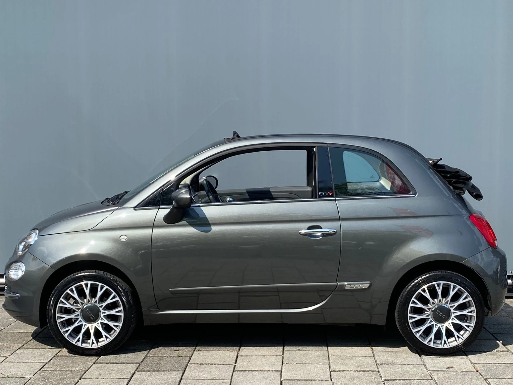 Hoofdafbeelding Fiat 500C