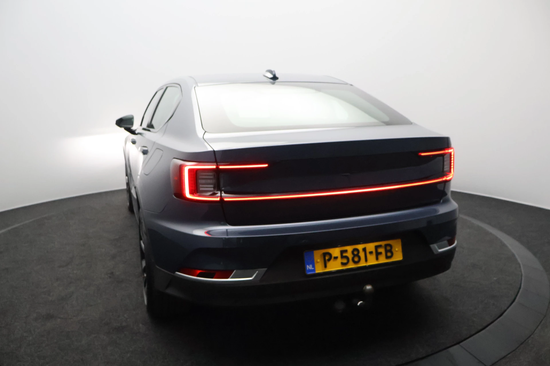 Hoofdafbeelding Polestar 2