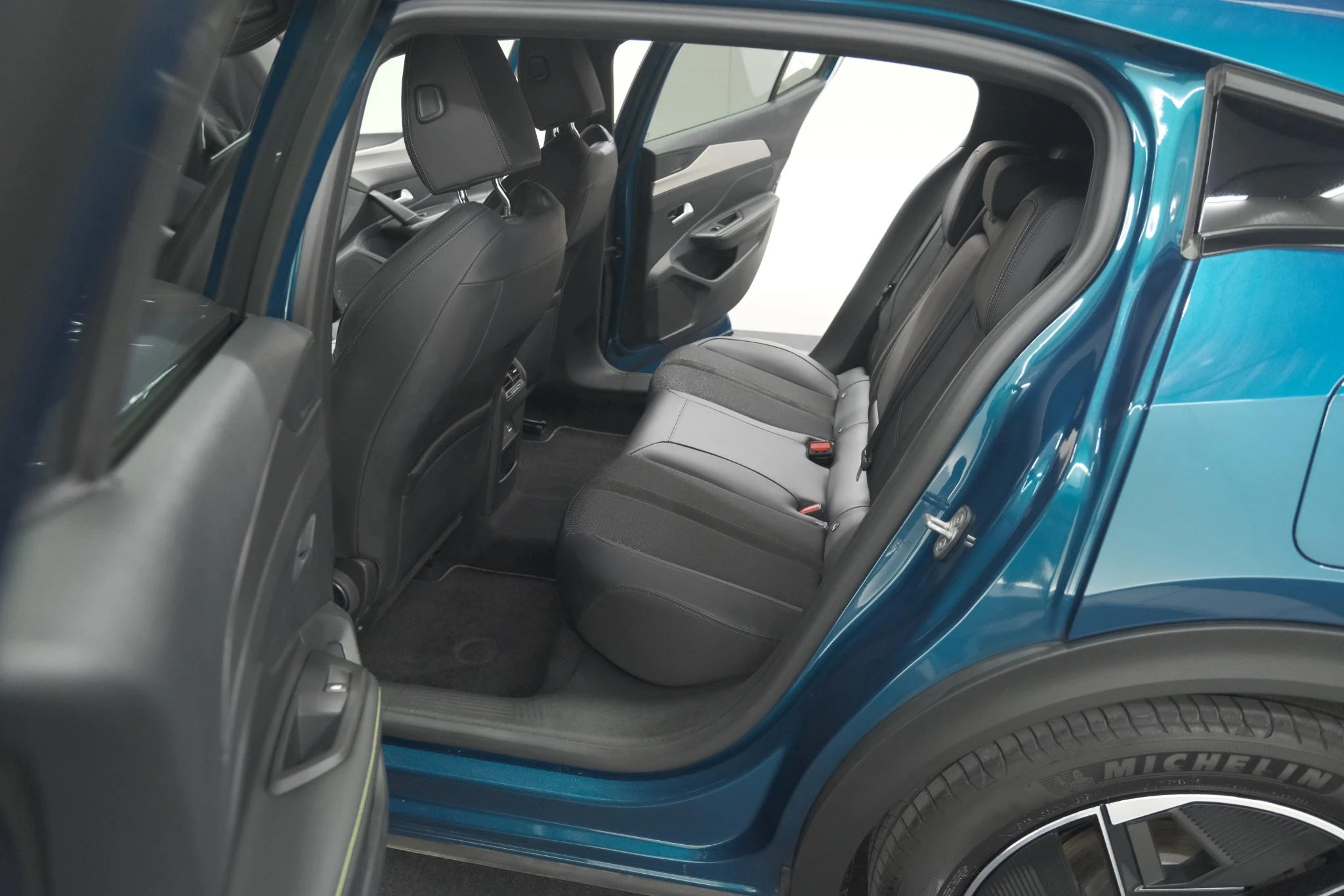 Hoofdafbeelding Peugeot 408