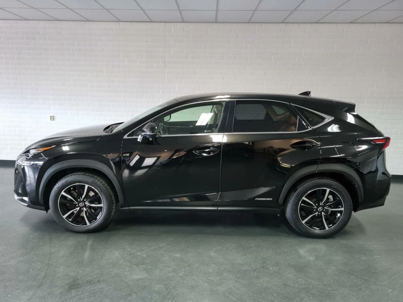 Hoofdafbeelding Lexus NX