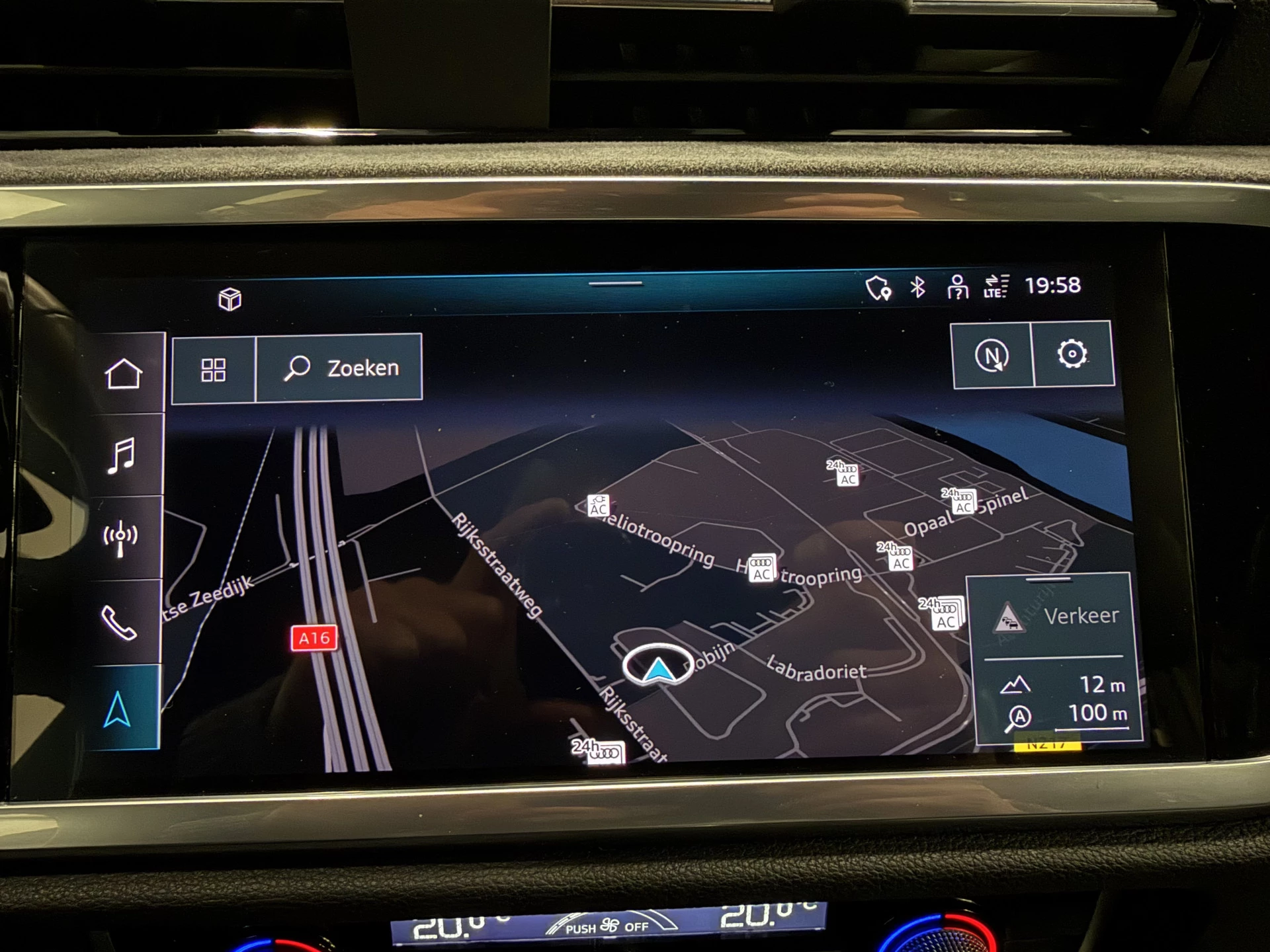 Hoofdafbeelding Audi Q3