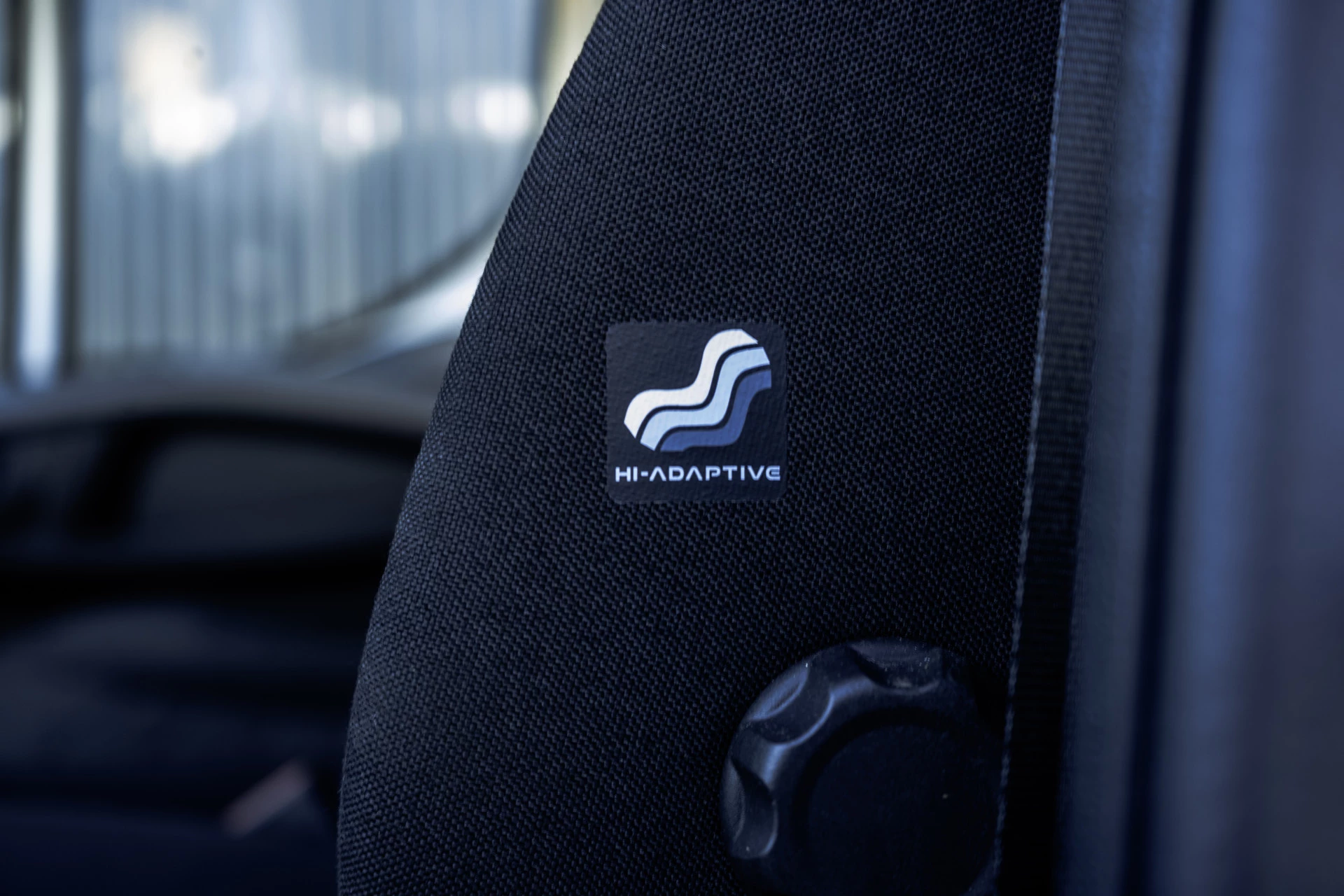 Hoofdafbeelding Iveco 35C16 | 3.0L |  Bakwagen met Laadklep | N1 | Automaat | Cruise | Navi |  3-Zits