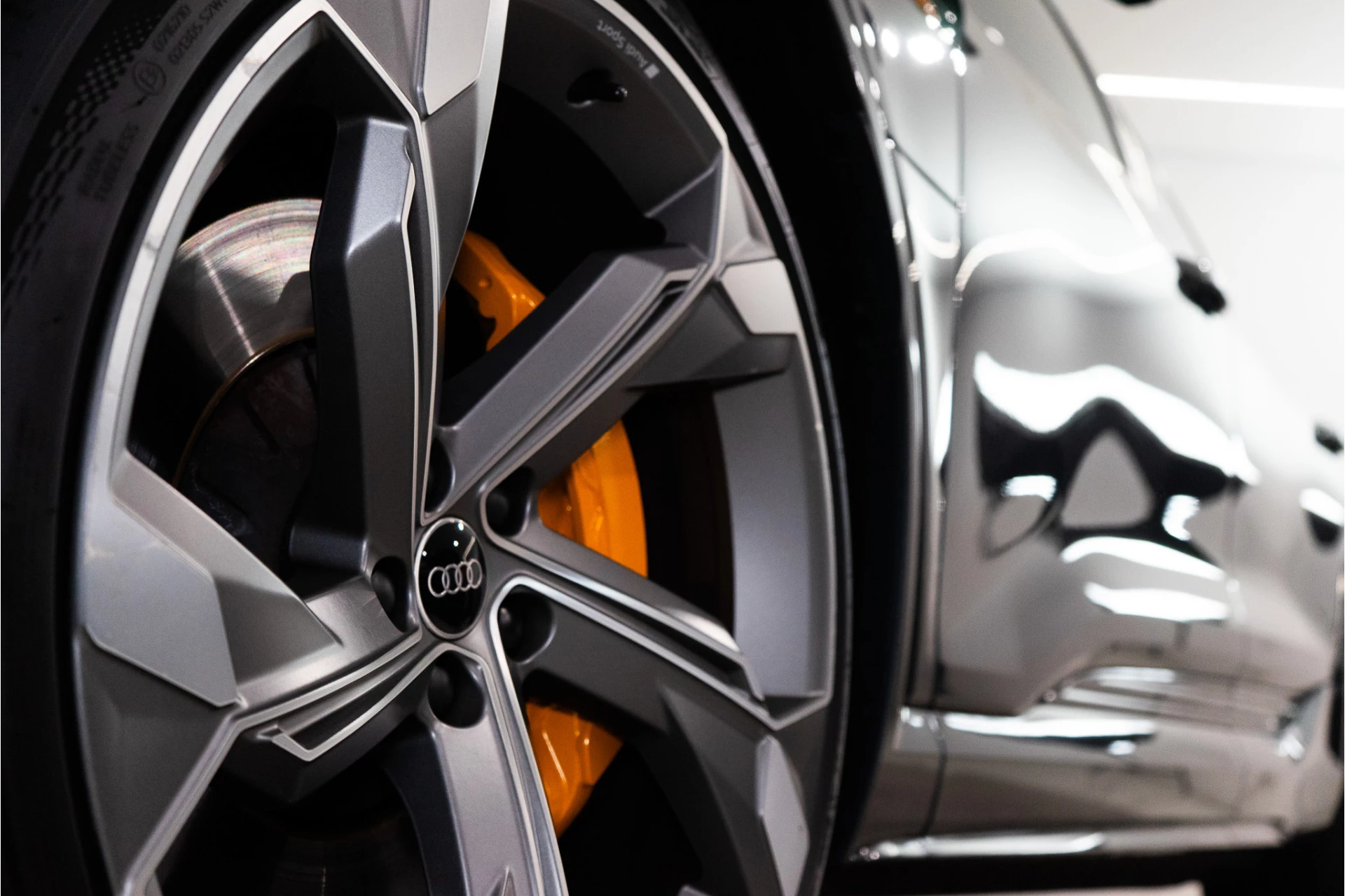 Hoofdafbeelding Audi e-tron