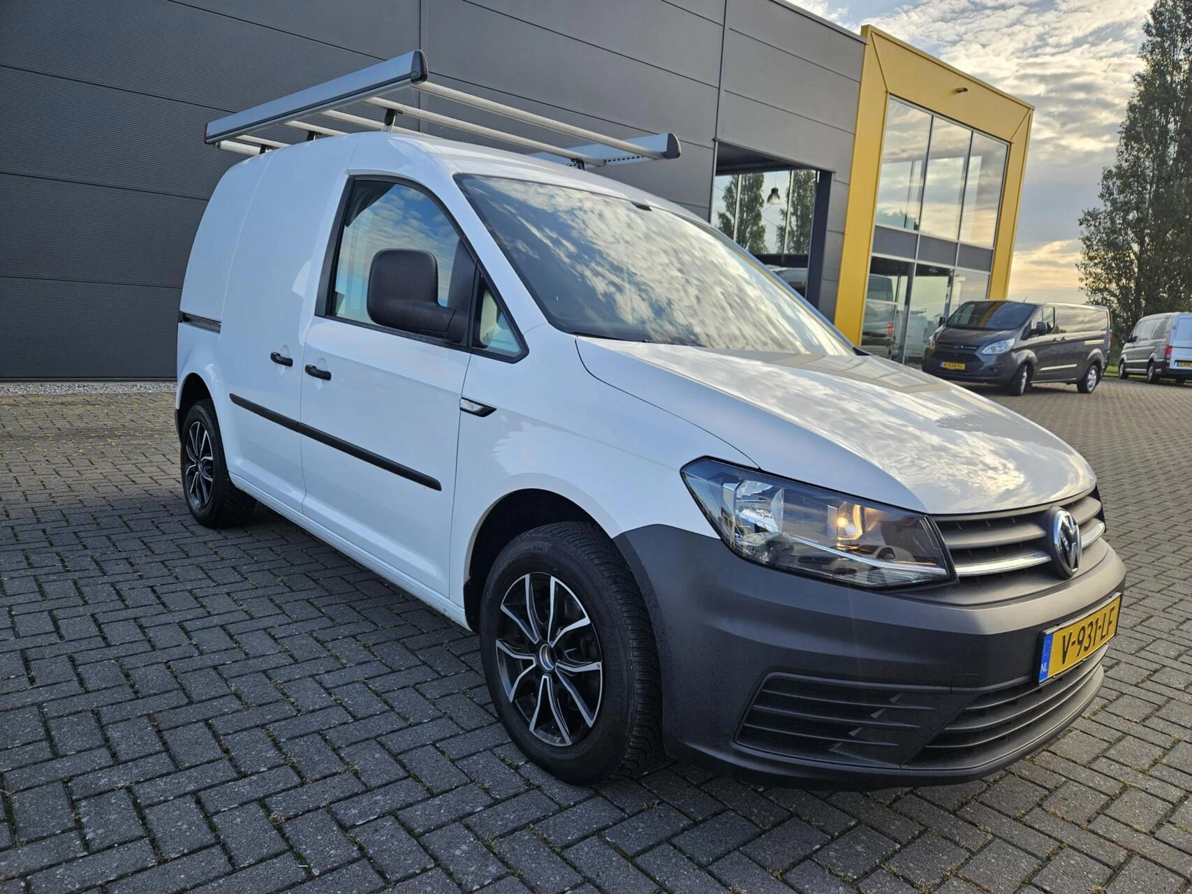 Hoofdafbeelding Volkswagen Caddy