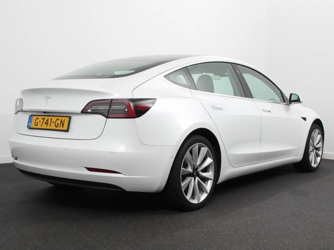 Hoofdafbeelding Tesla Model 3