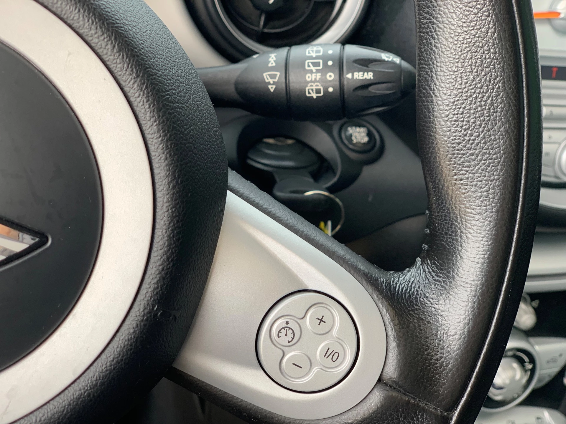 Hoofdafbeelding MINI One