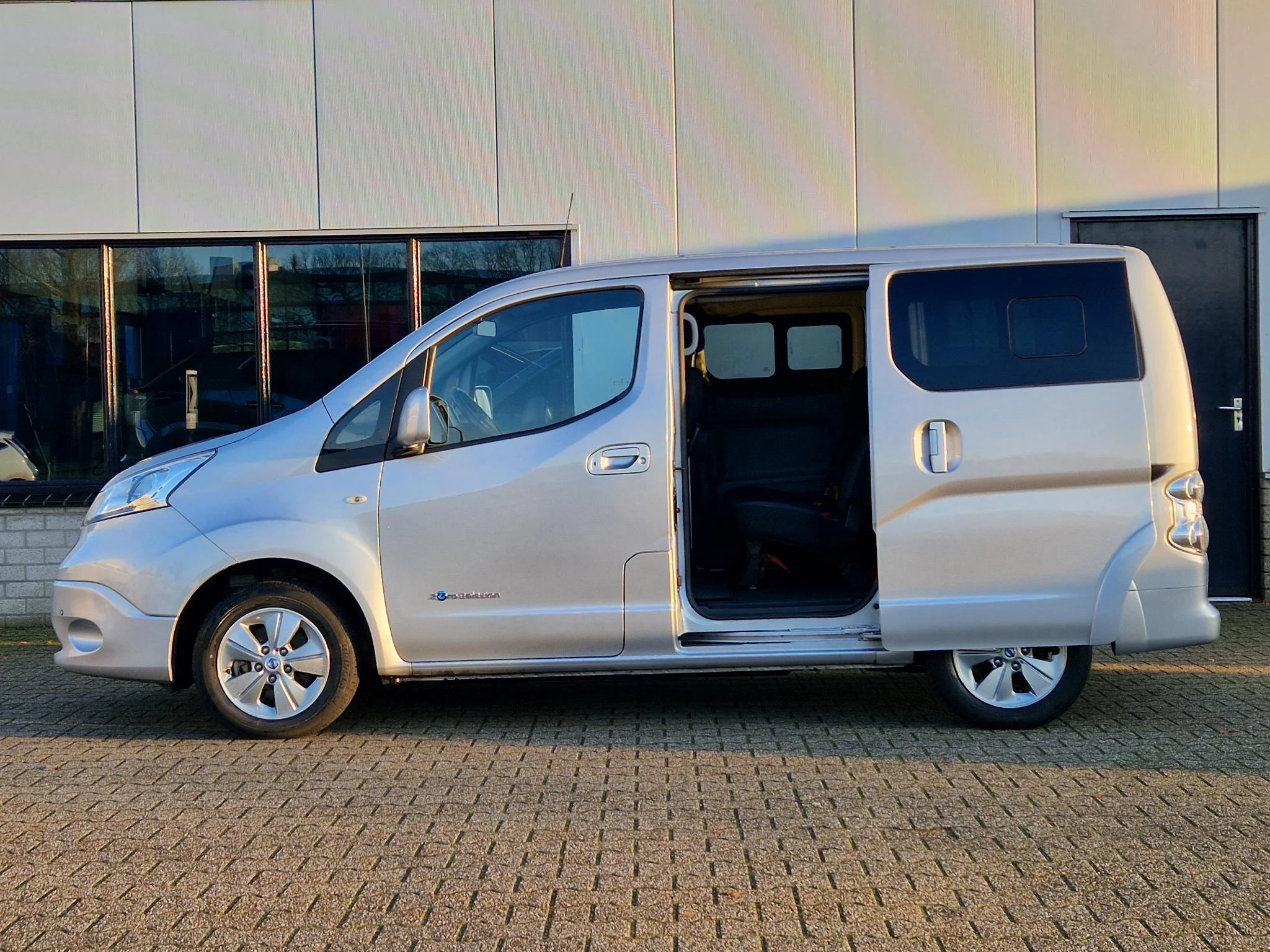 Hoofdafbeelding Nissan e-NV200