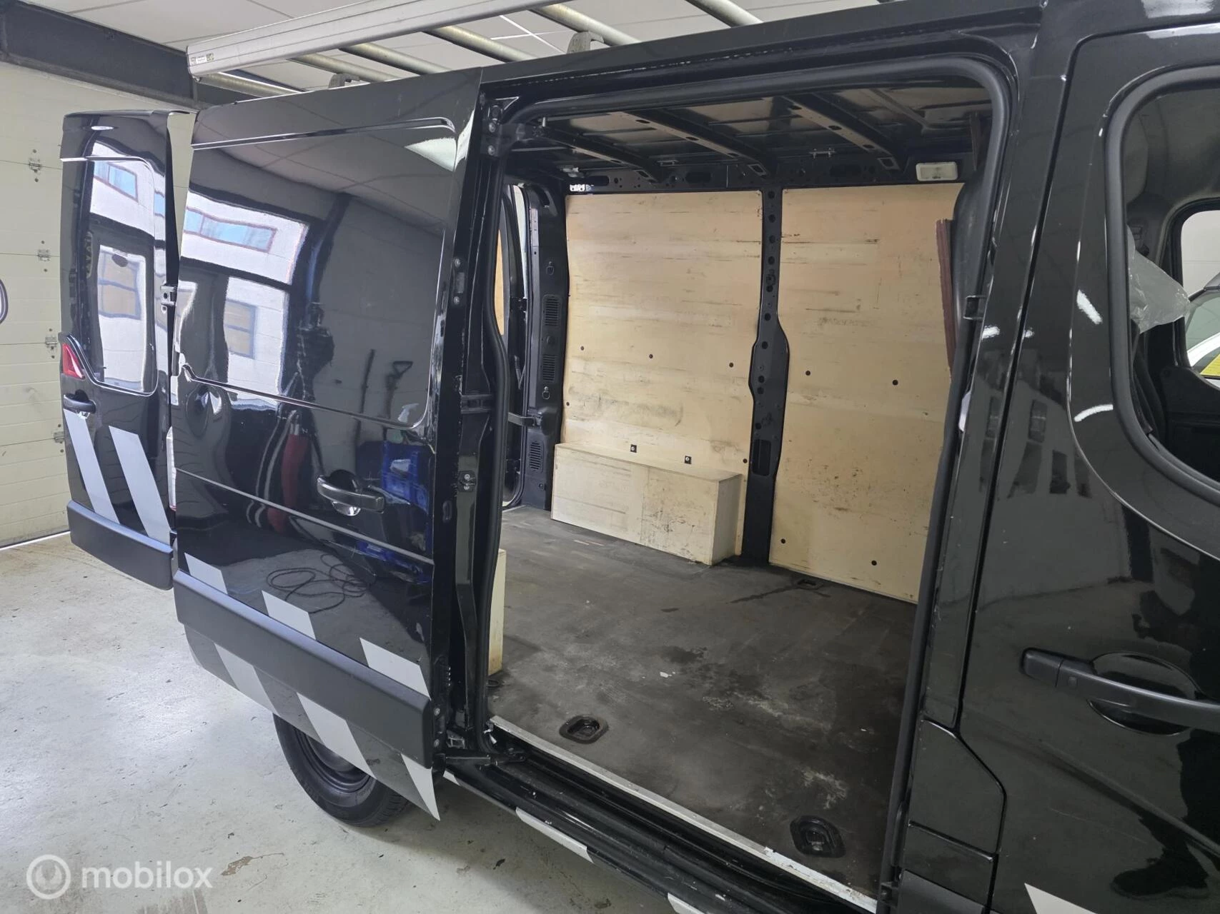 Hoofdafbeelding Nissan NV400