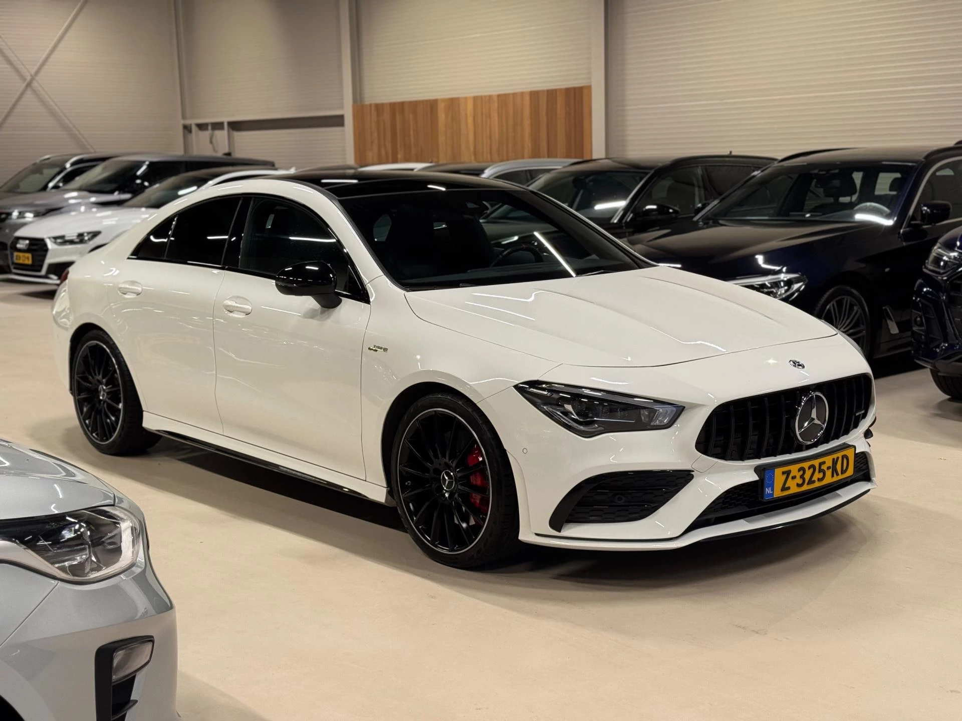 Hoofdafbeelding Mercedes-Benz CLA