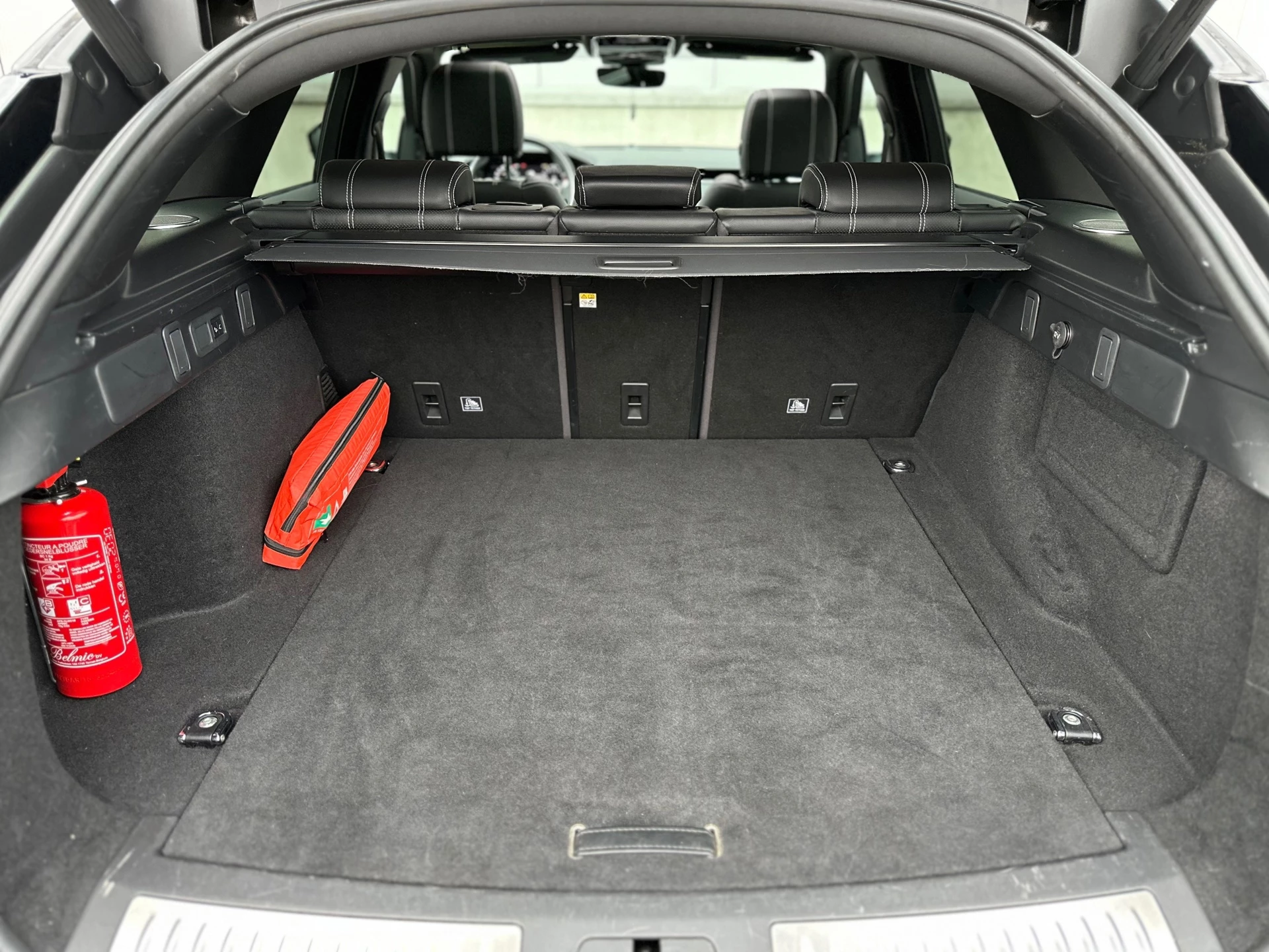 Hoofdafbeelding Land Rover Range Rover Velar